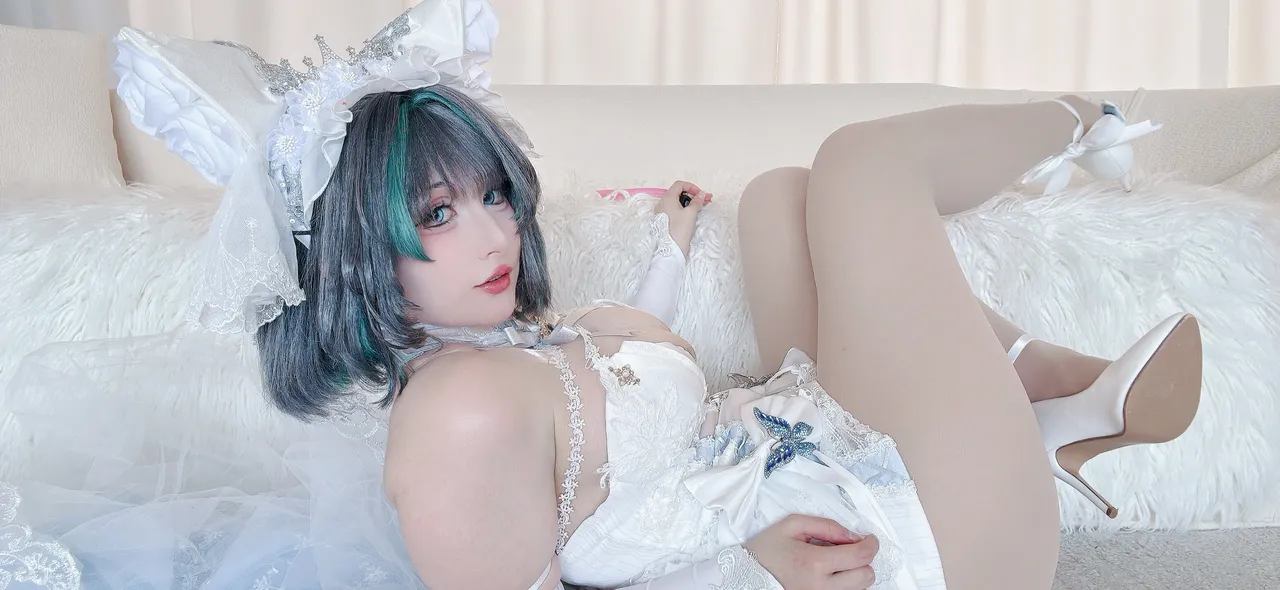 Alliechuu - Bride Cheshire-erohere29.webp
