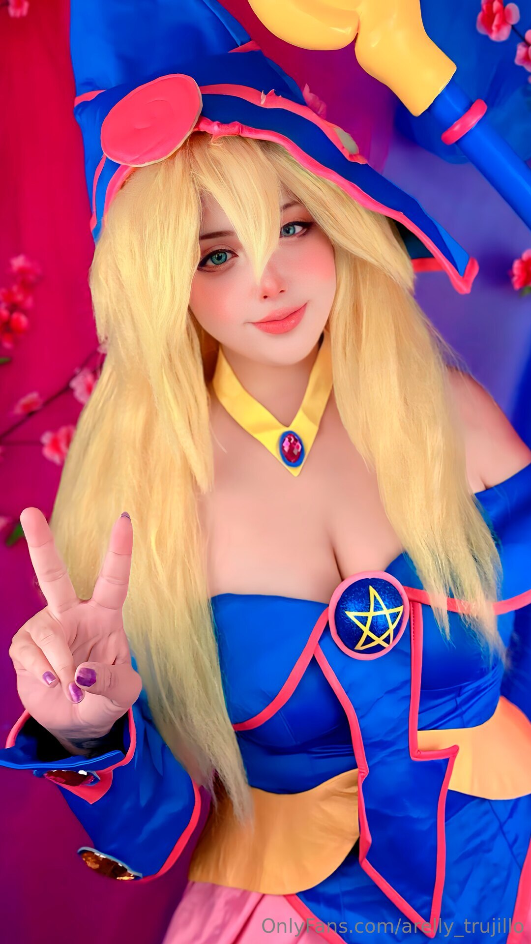 Arelly Trujillo - Dark Magician Girl-erohere4.jpg