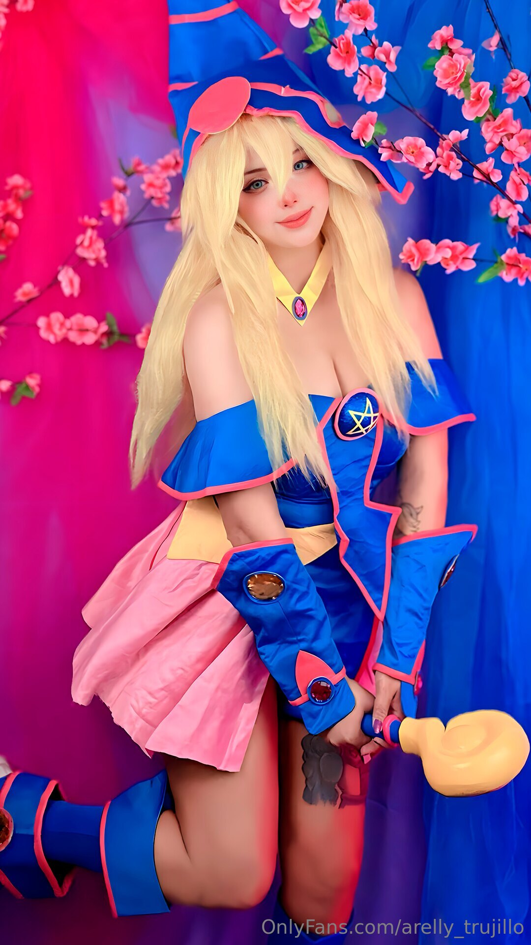 Arelly Trujillo - Dark Magician Girl-erohere8.jpg
