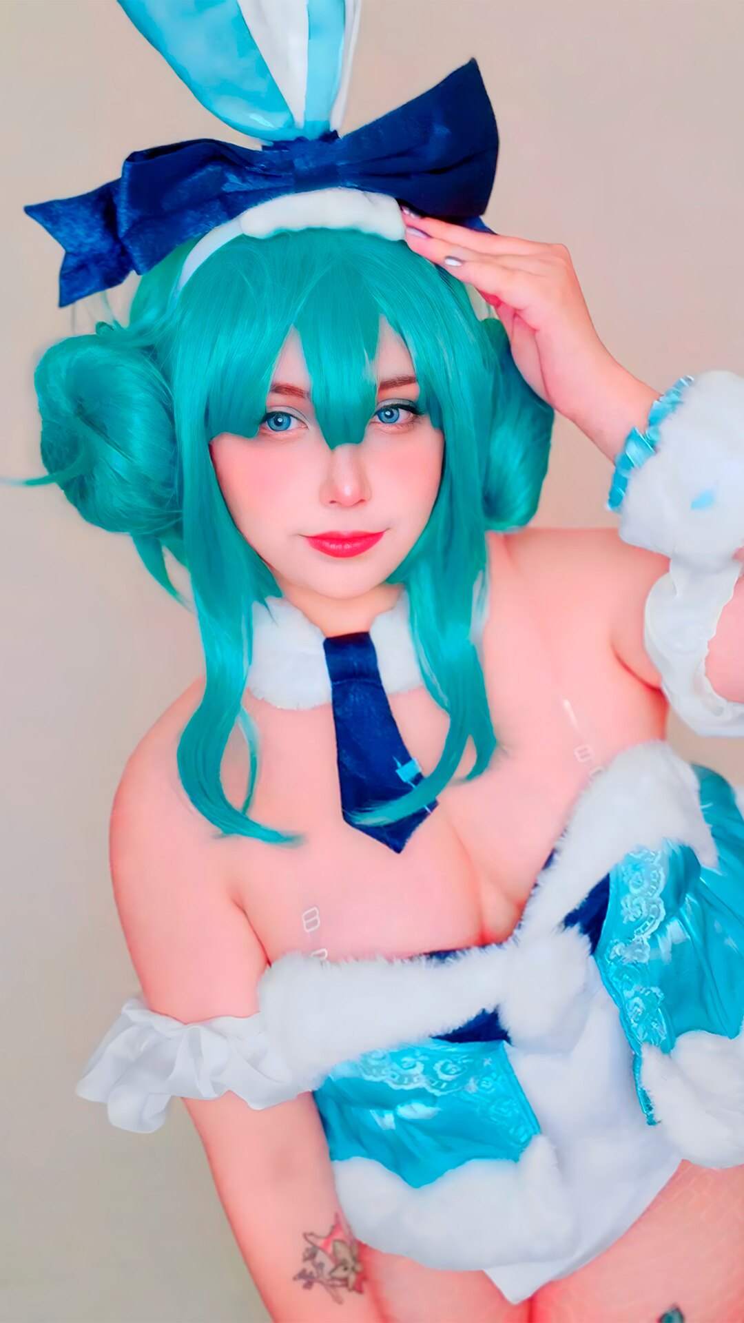 Arelly Trujillo - Miku Bunny-erohere14.jpg