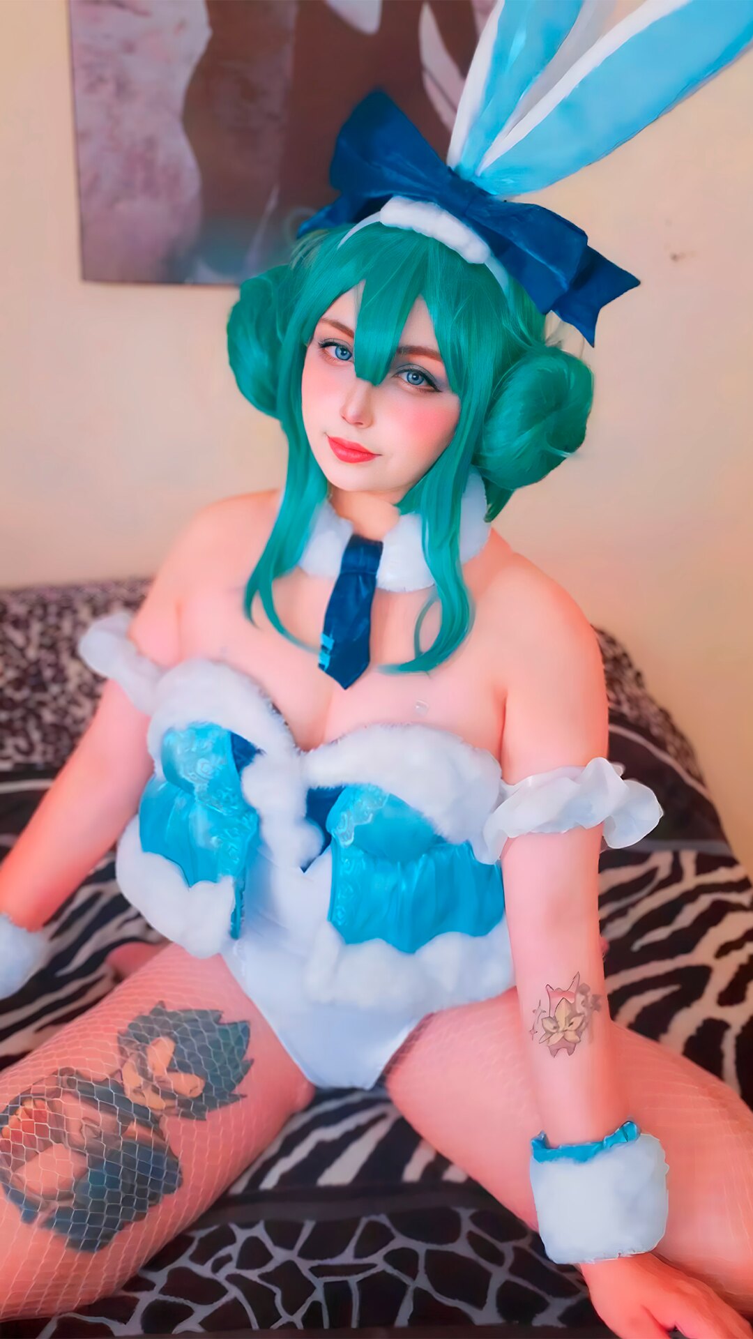 Arelly Trujillo - Miku Bunny-erohere6.jpg