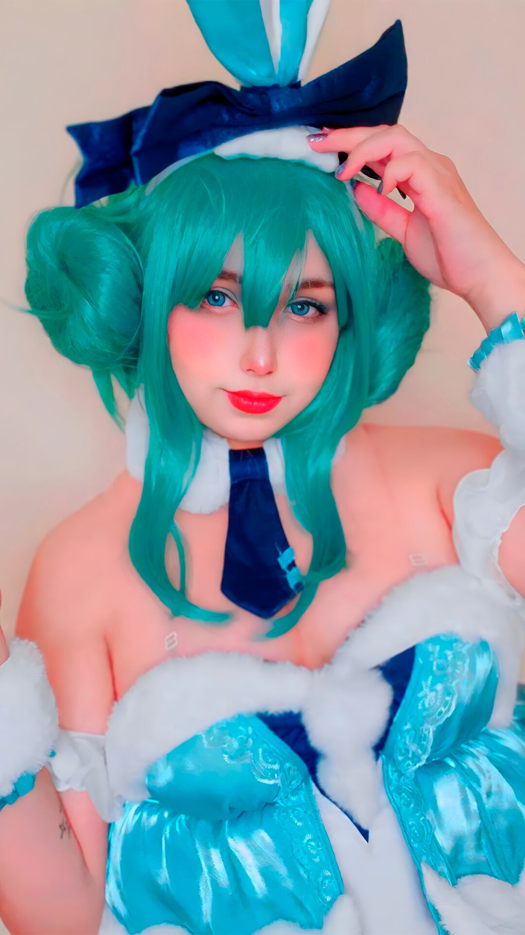 Arelly Trujillo - Miku Bunny-erohere7.jpg