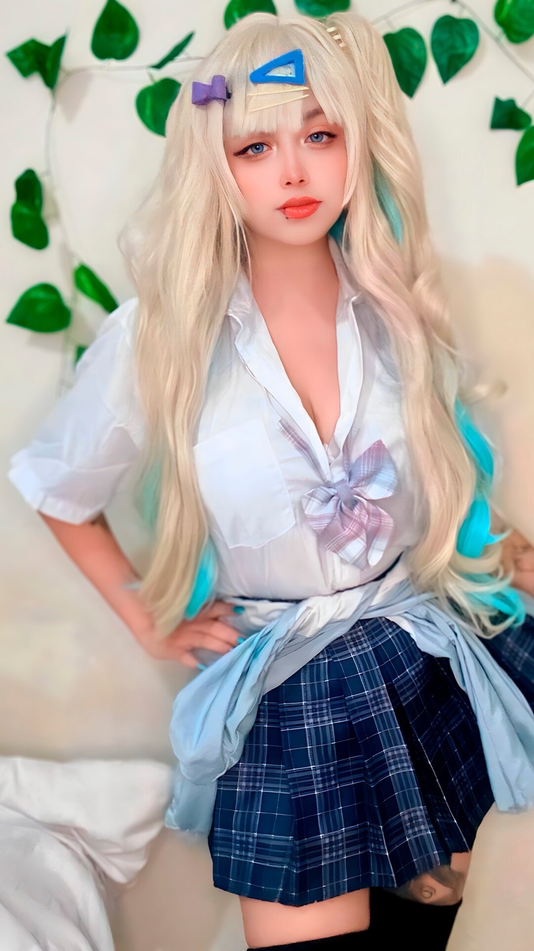 Arelly Trujillo - Runa-erohere3.jpg