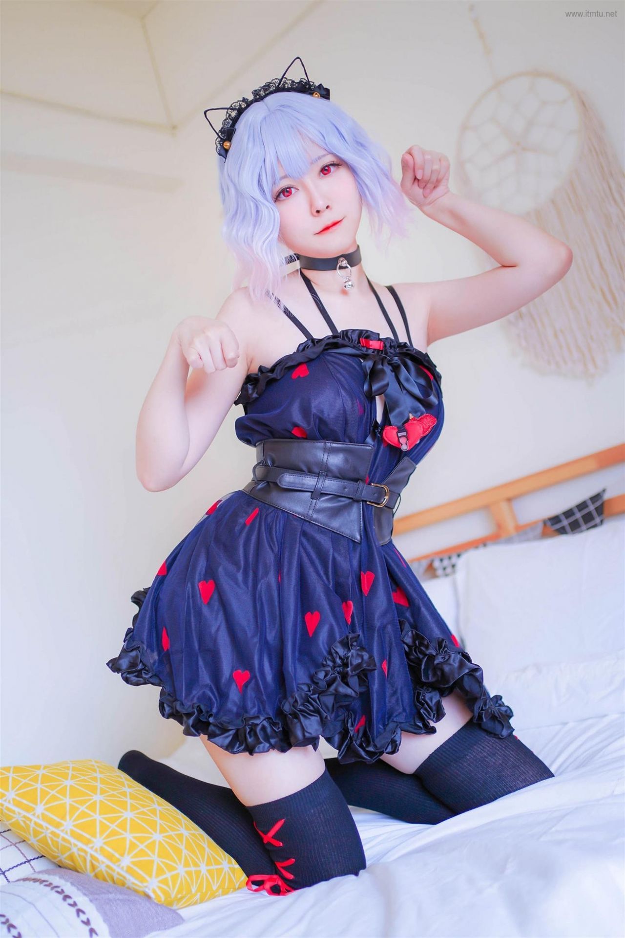 Arty Dec Cos-erohere46.jpg