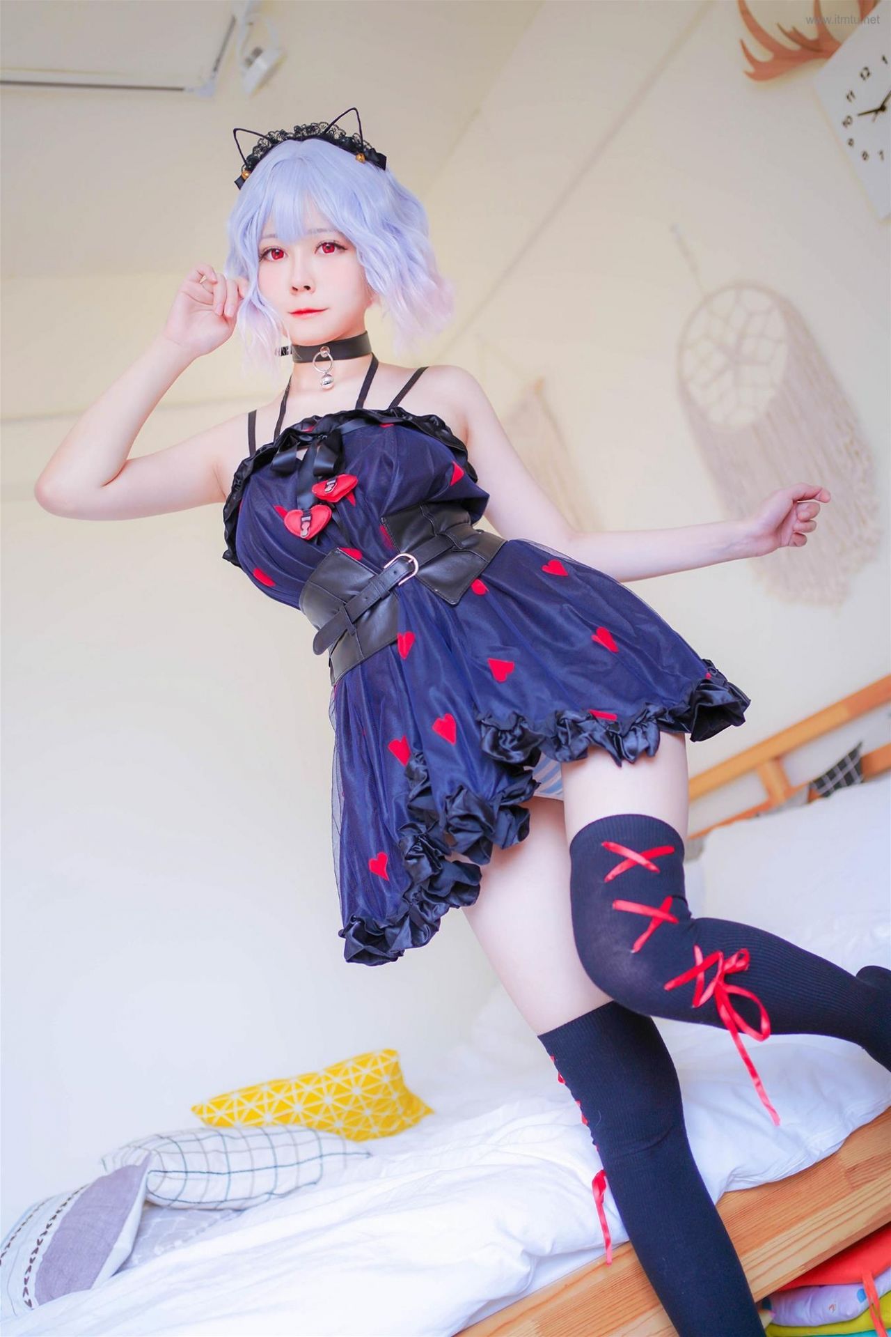 Arty Dec Cos-erohere62.jpg