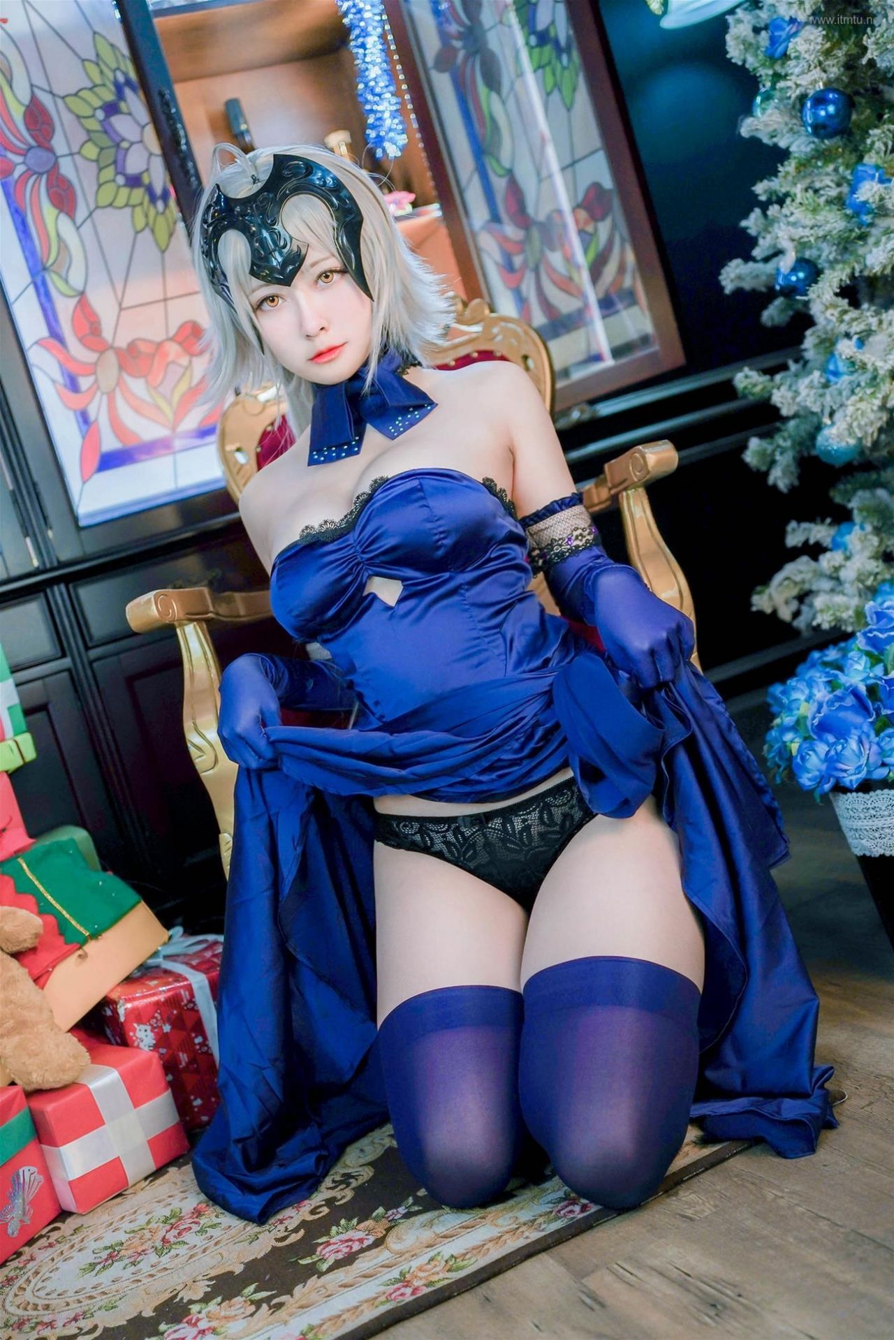 Arty Dec Cos-erohere78.jpg
