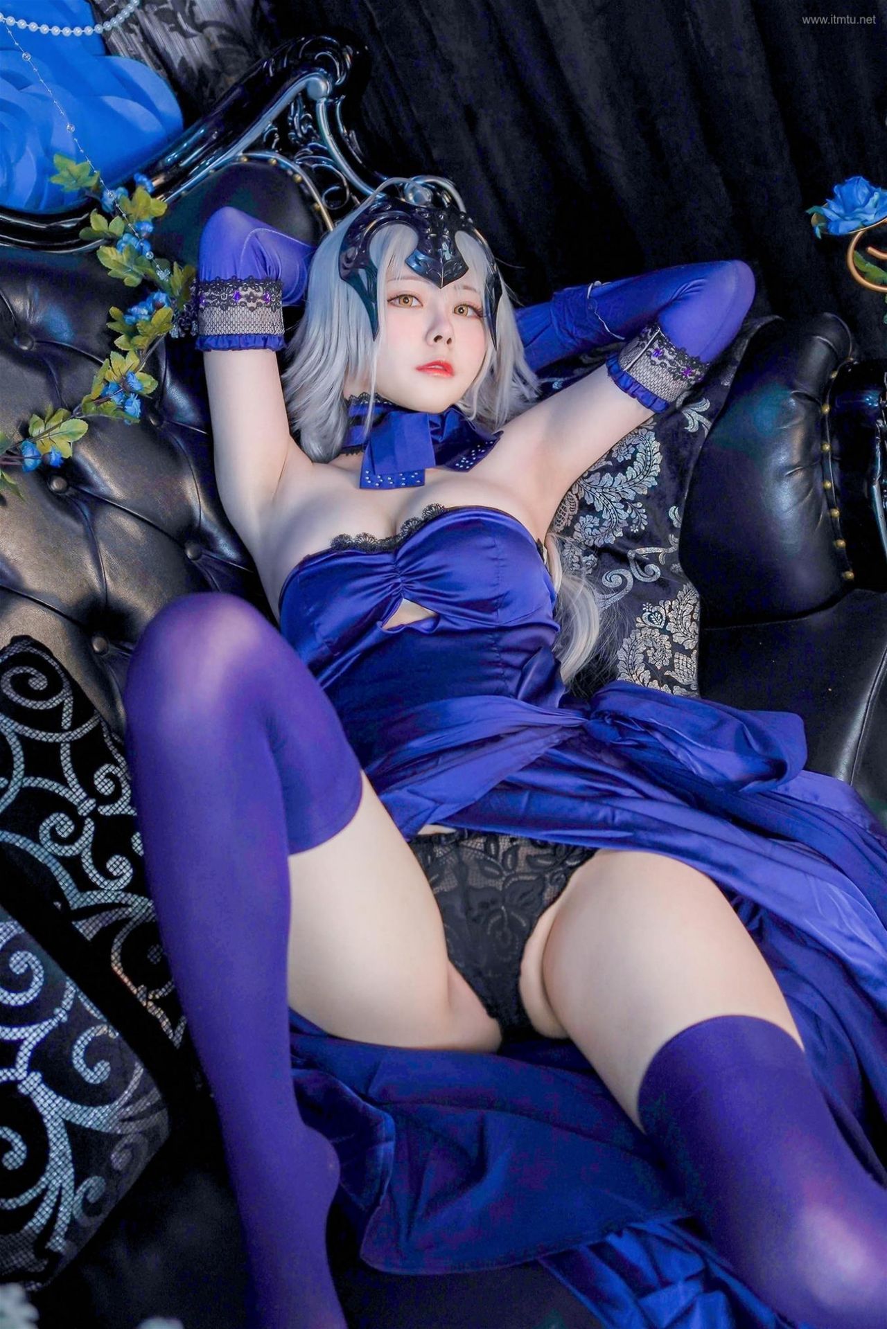 Arty Dec Cos-erohere83.jpg