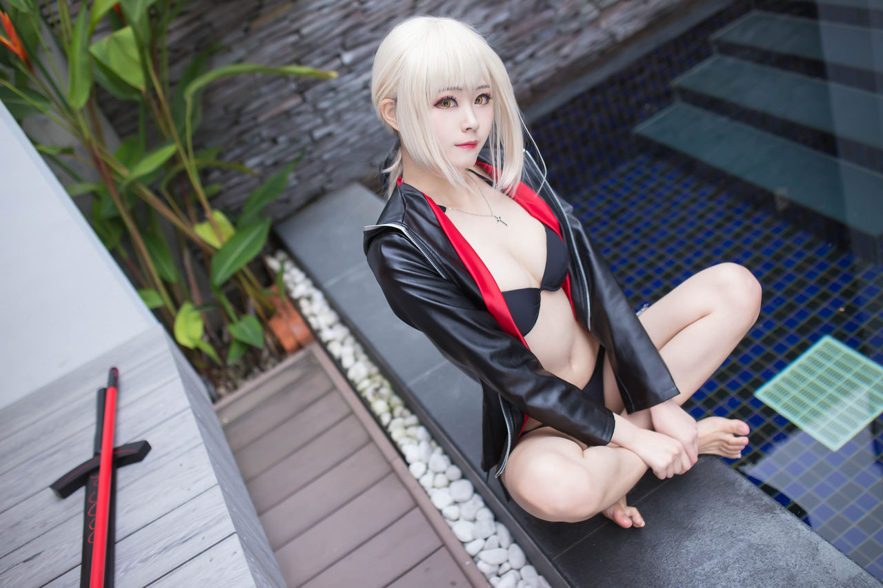 Arty and Kaya - Alter Girls-erohere116.jpg
