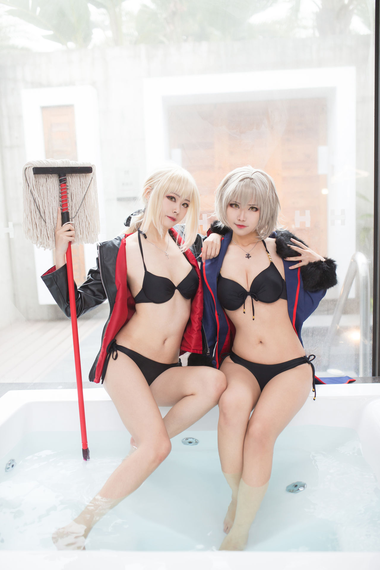 Arty and Kaya - Alter Girls-erohere119.jpg