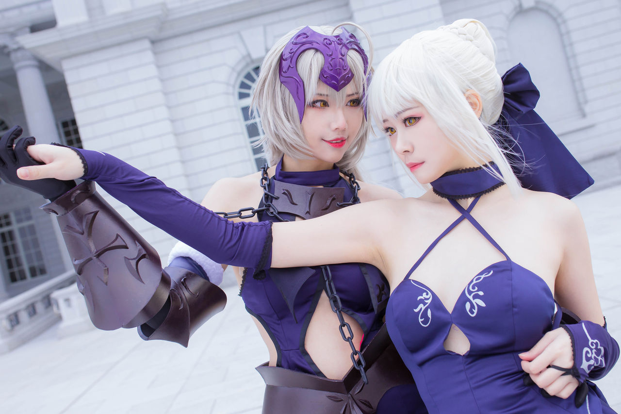 Arty and Kaya - Alter Girls-erohere25.jpg