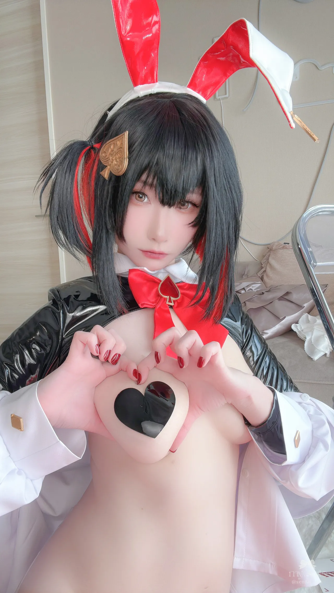 Atsuki - 2026 Valentine Rouge-erohere193.webp
