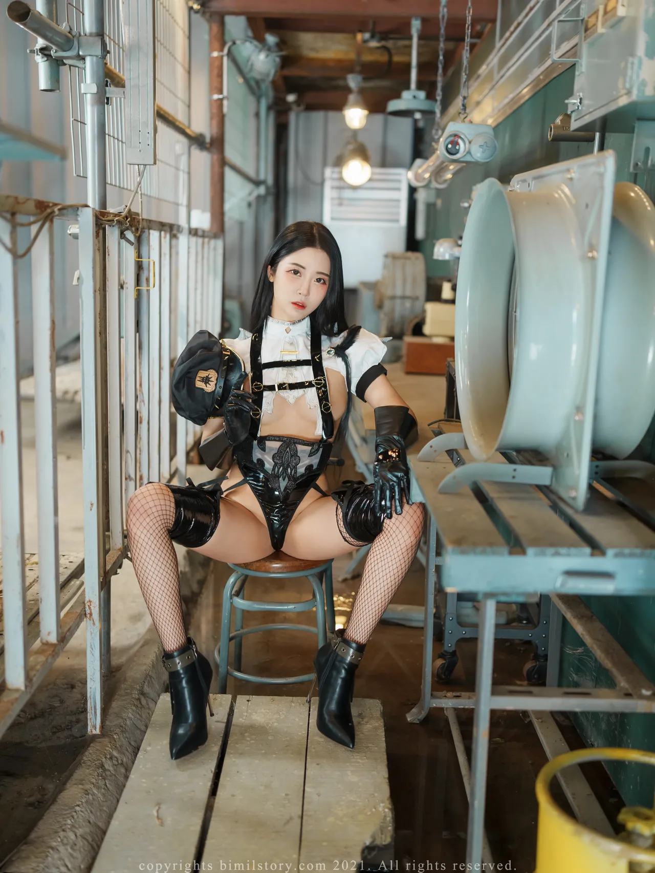 Bomi - Officer 2B-erohere27.webp