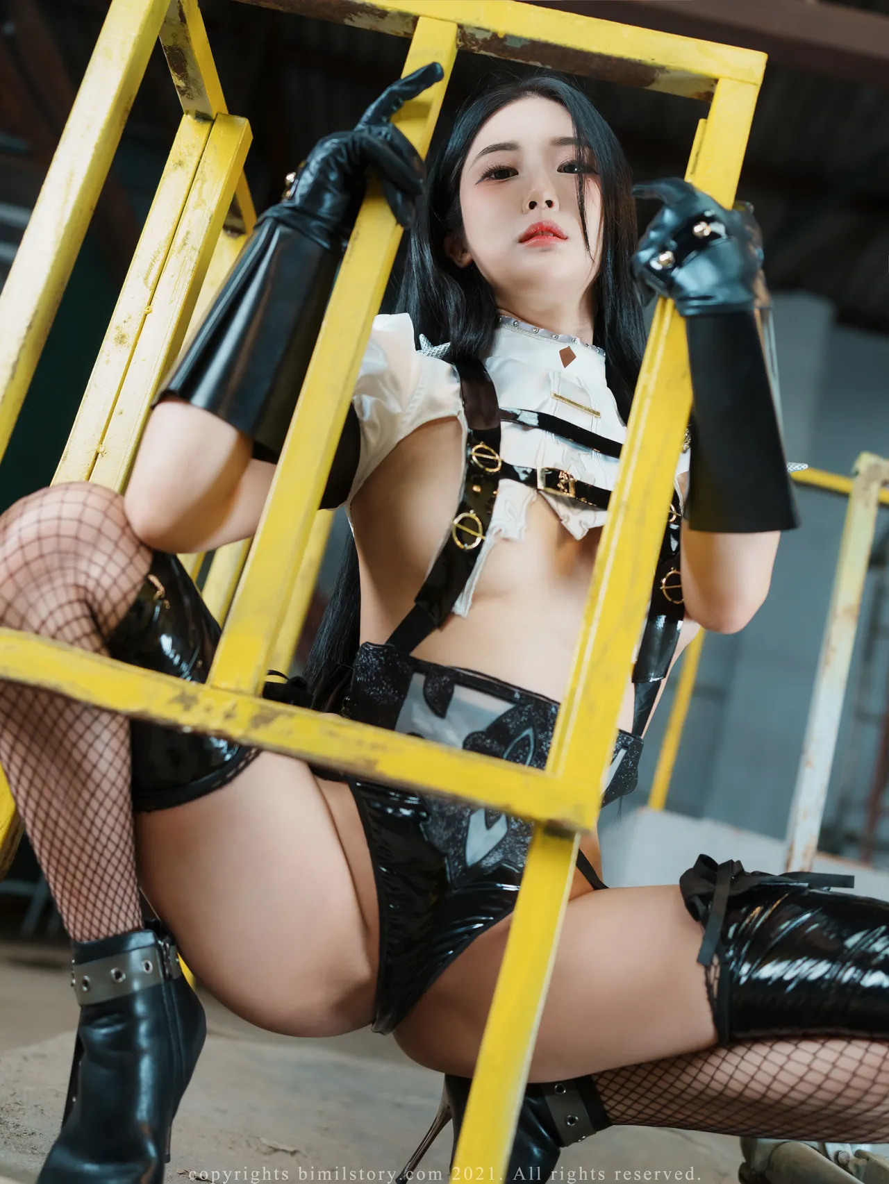Bomi - Officer 2B-erohere65.webp