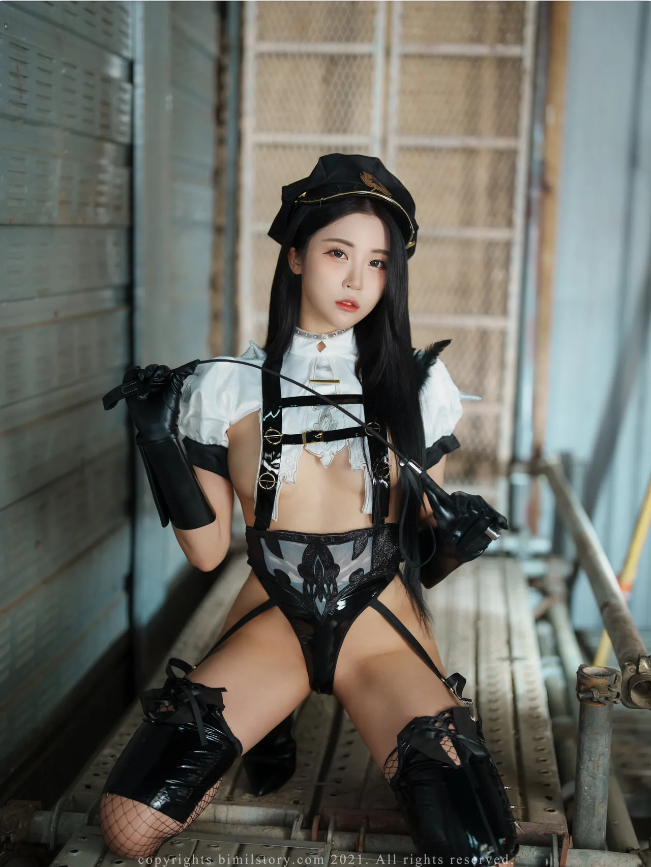 Bomi - Officer 2B-erohere7.webp