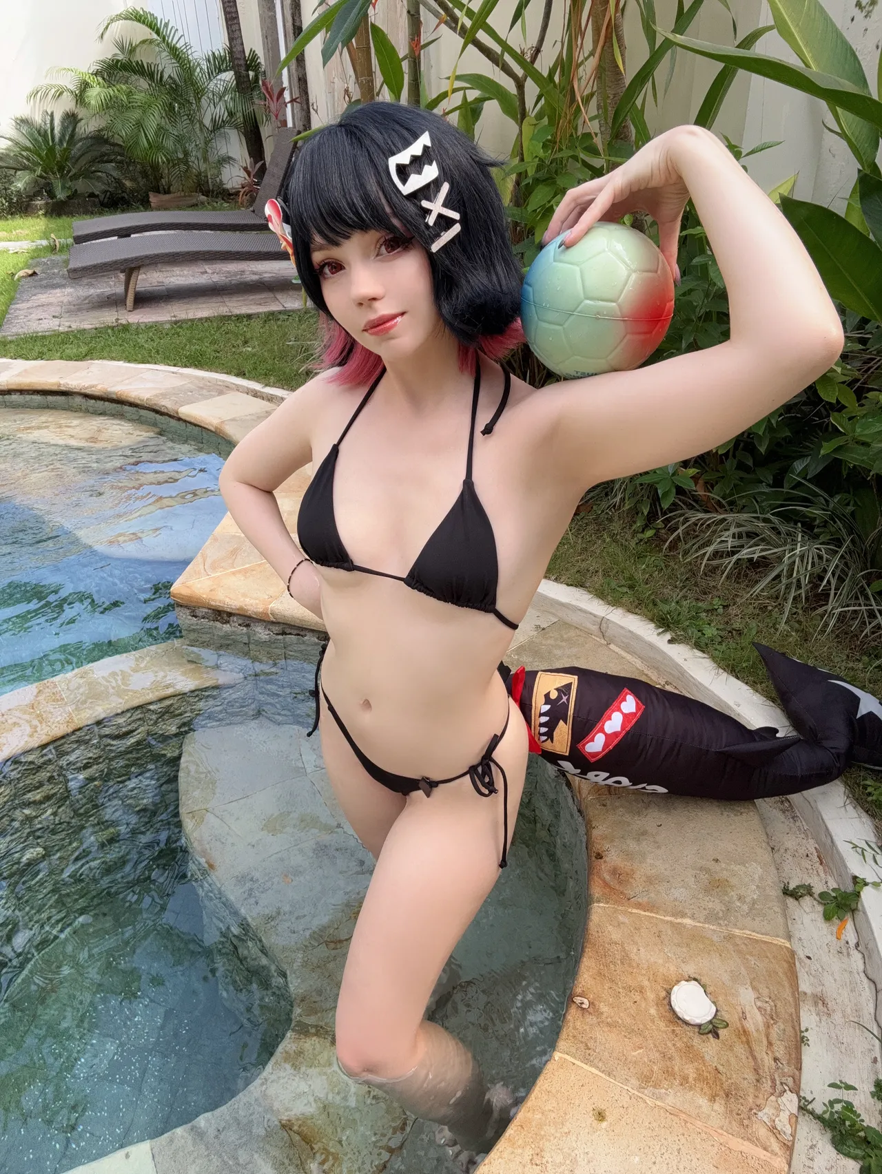 Caticornplay - Ellen Joe-erohere16.webp