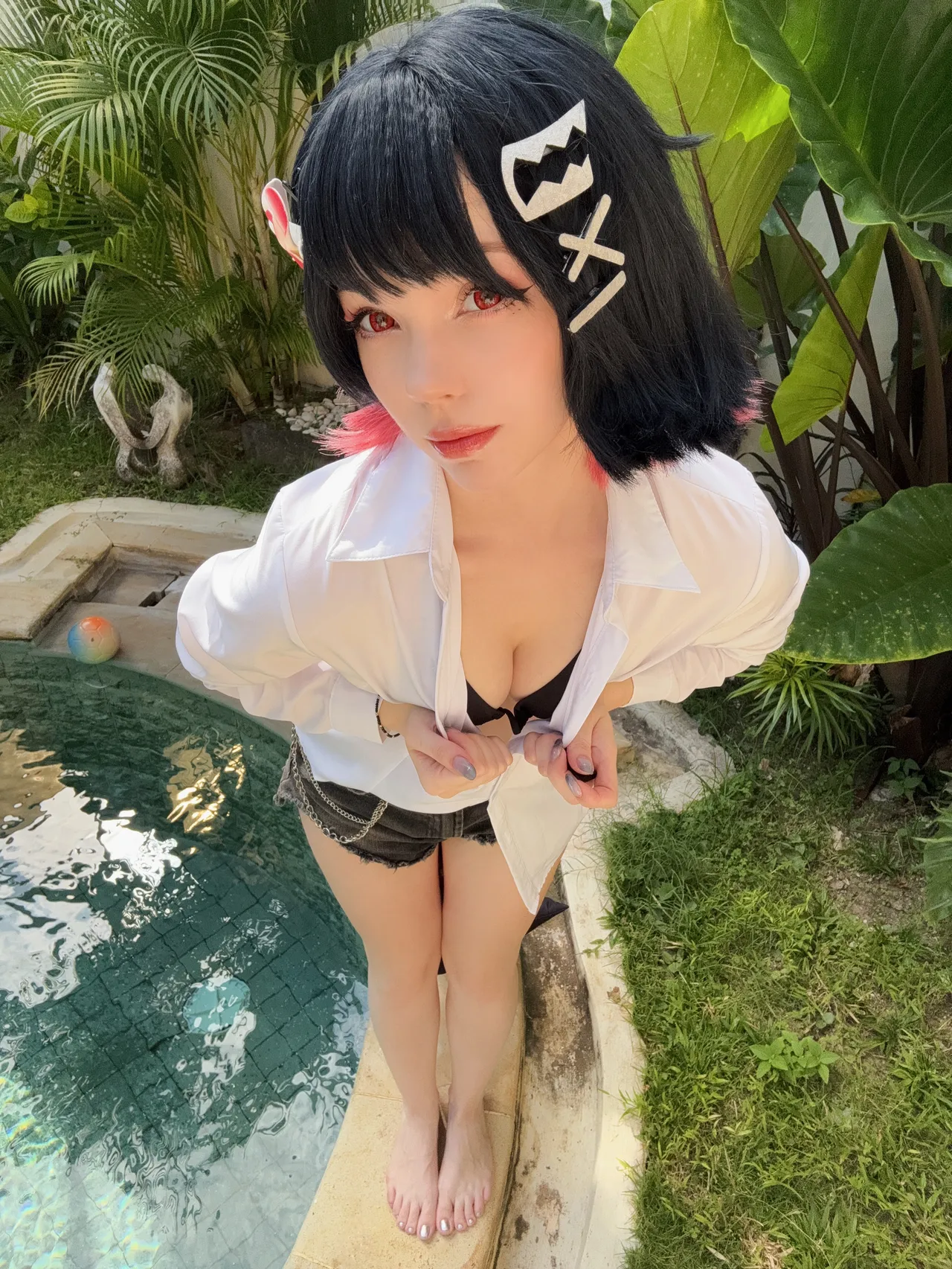 Caticornplay - Ellen Joe-erohere2.webp