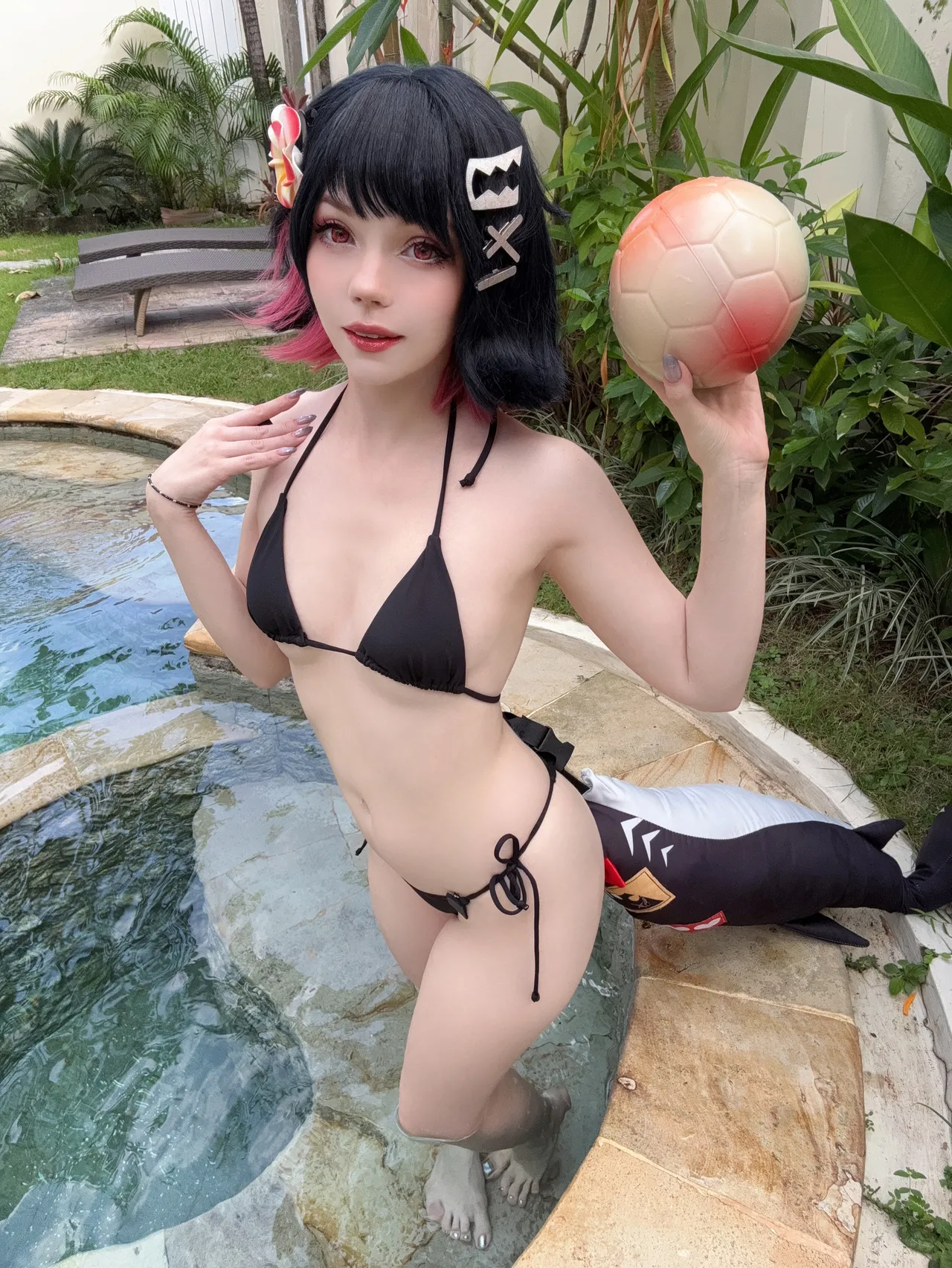 Caticornplay - Ellen Joe-erohere20.webp