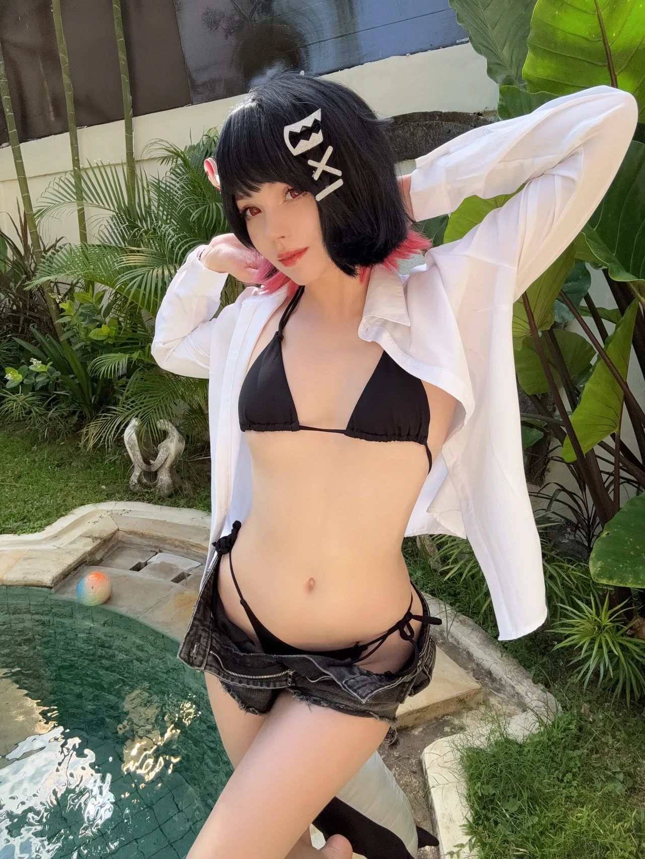 Caticornplay - Ellen Joe-erohere5.webp