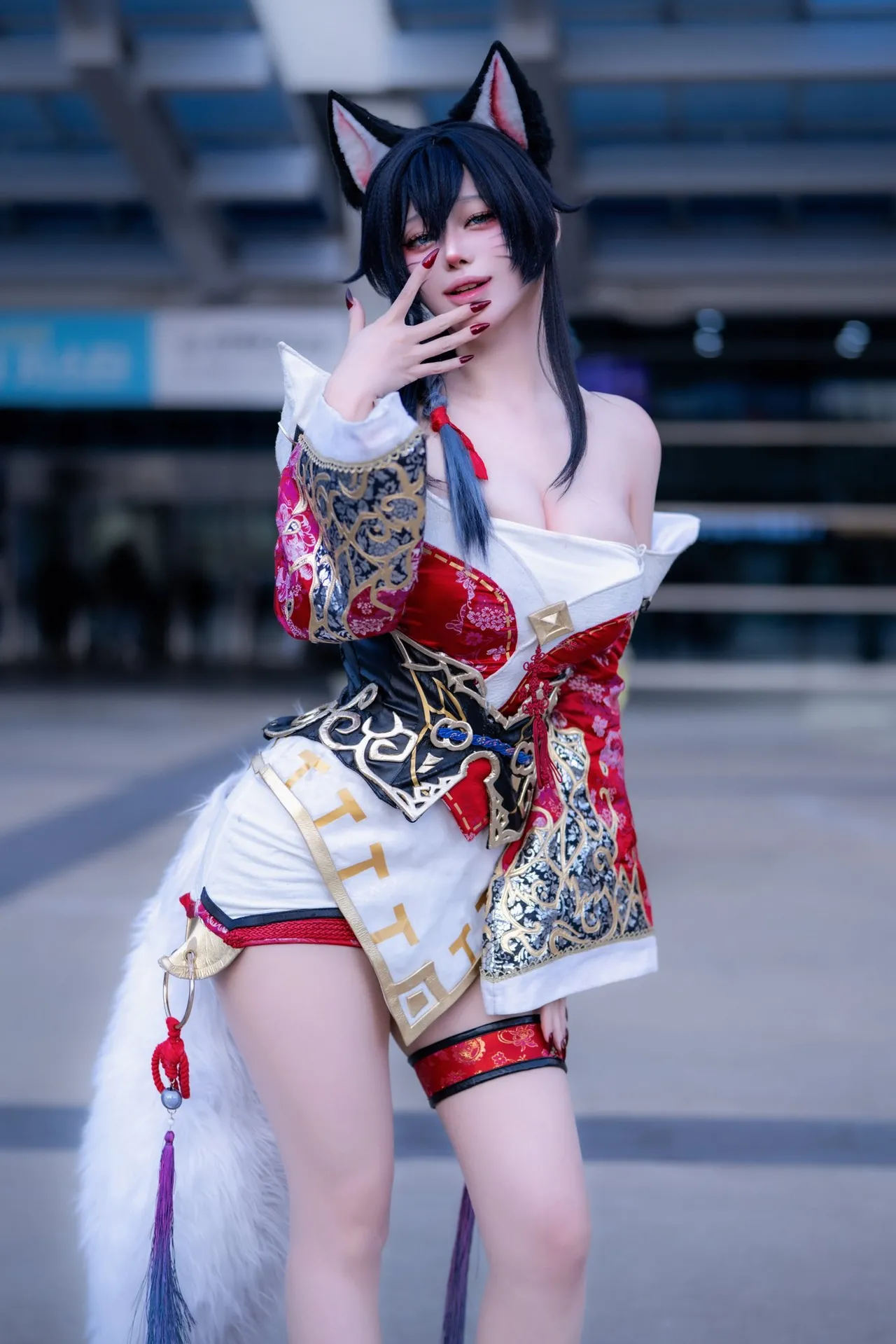 Chacco - Ahri-erohere2.webp
