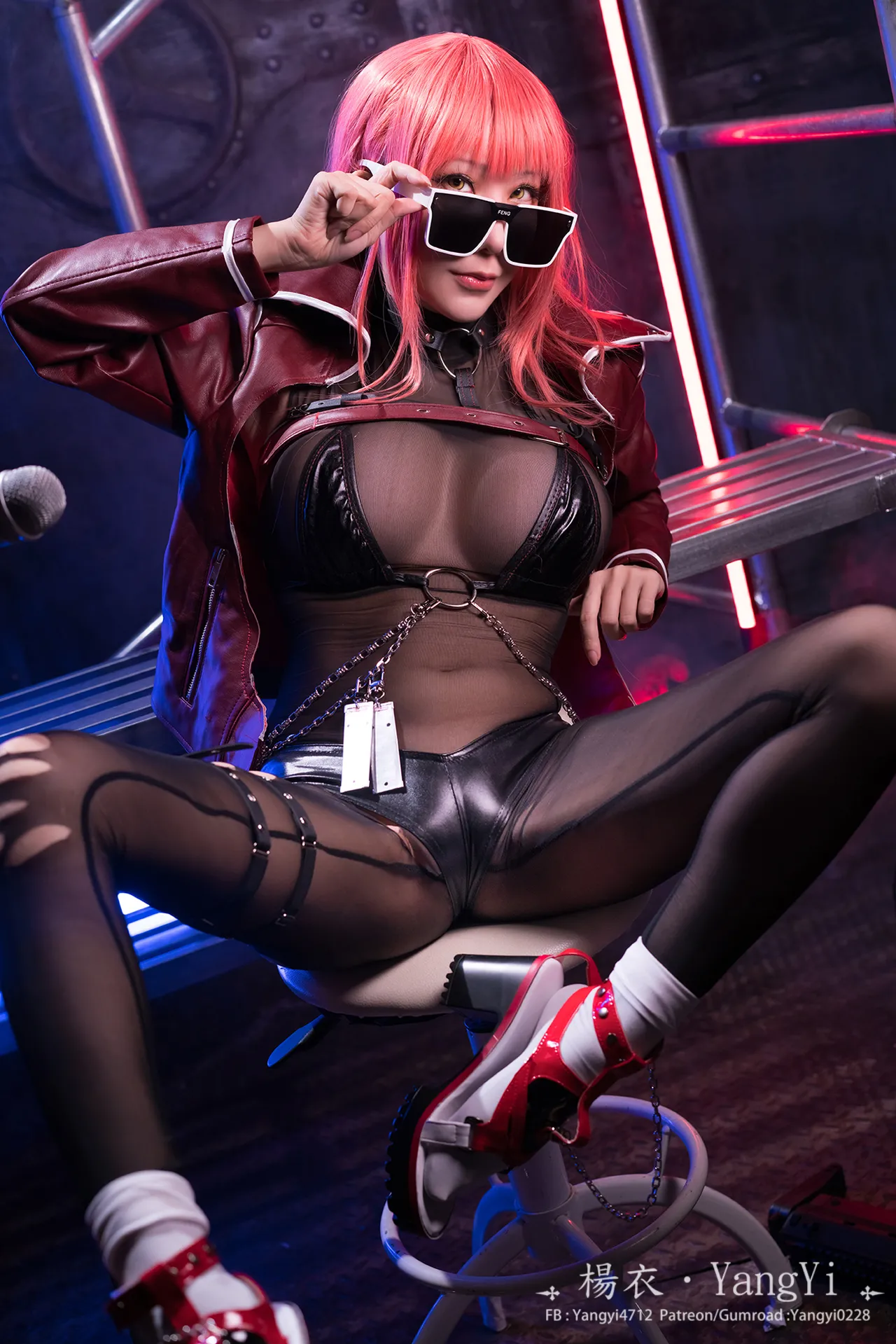 Cosplayer YangYi 202301-02-erohere18.webp