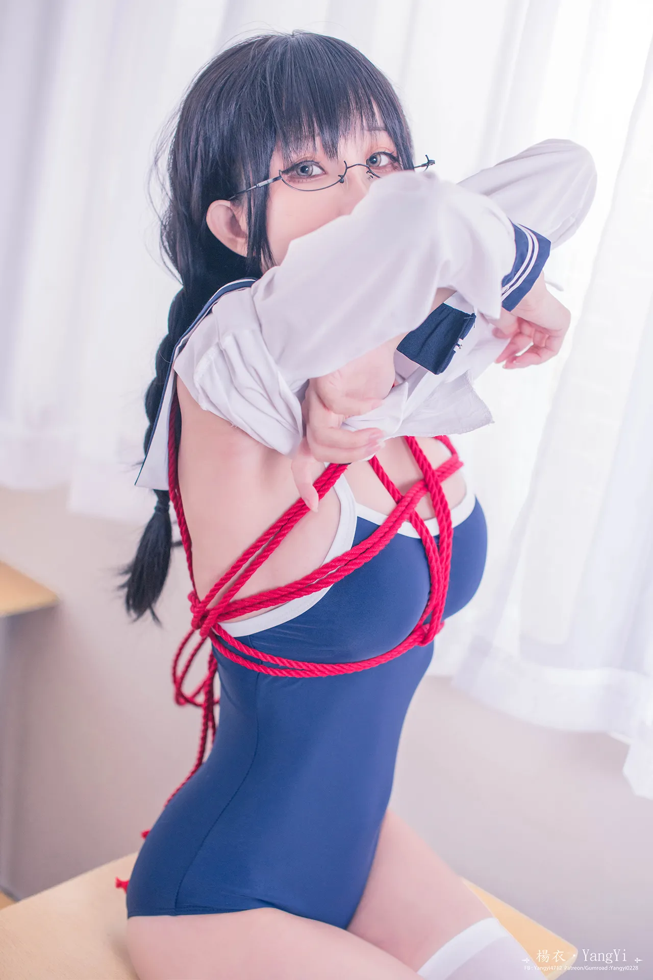 Cosplayer YangYi-erohere19.webp