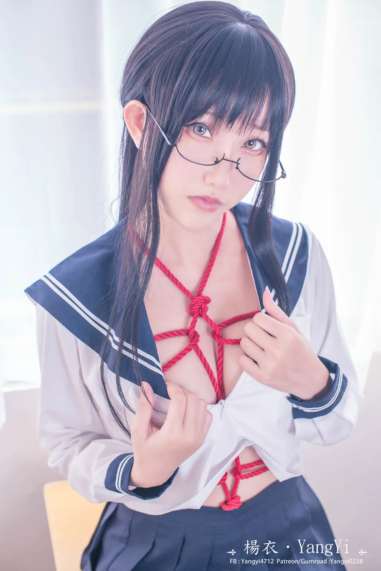 Cosplayer YangYi-erohere41.webp