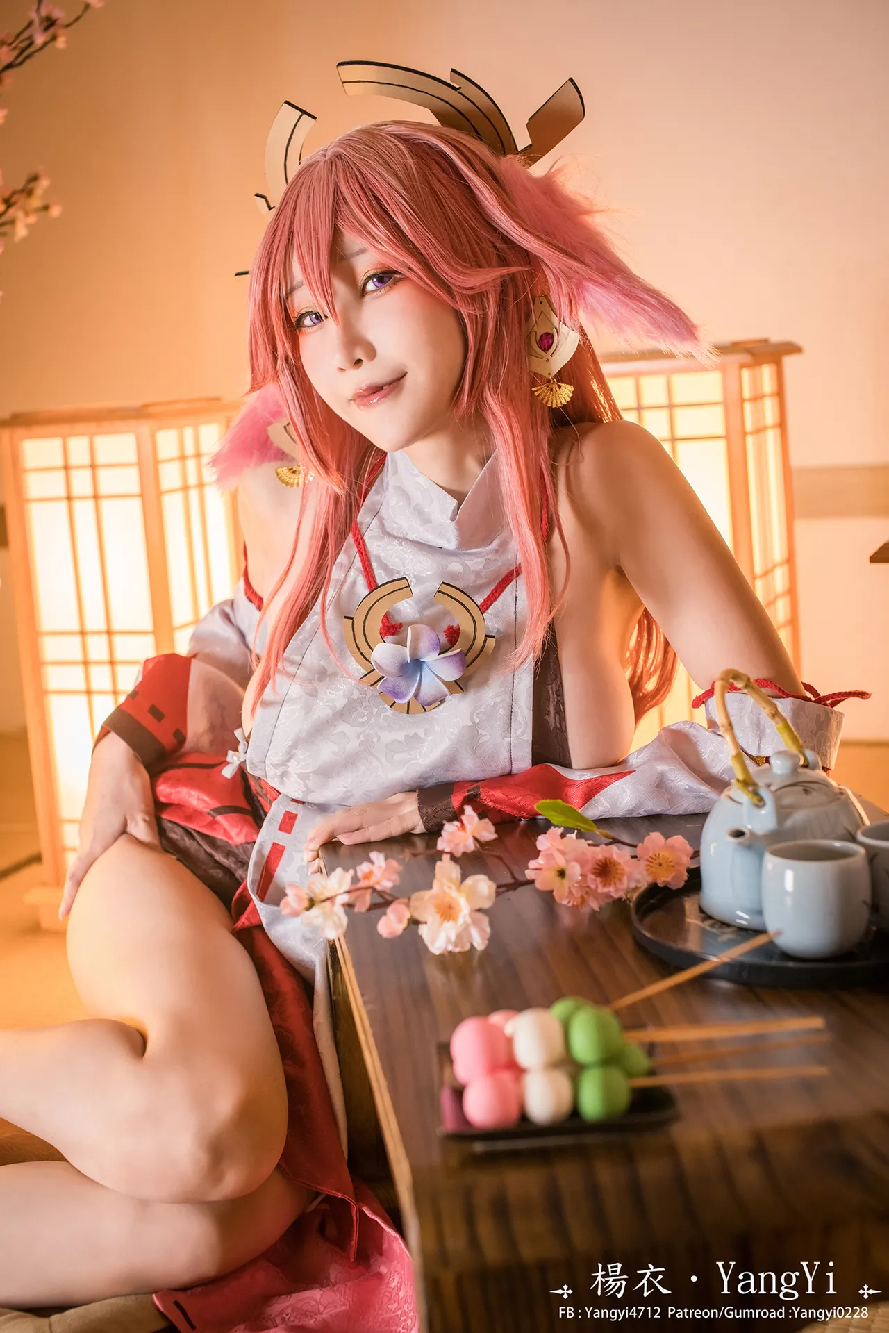 Cosplayer YangYi-erohere51.webp