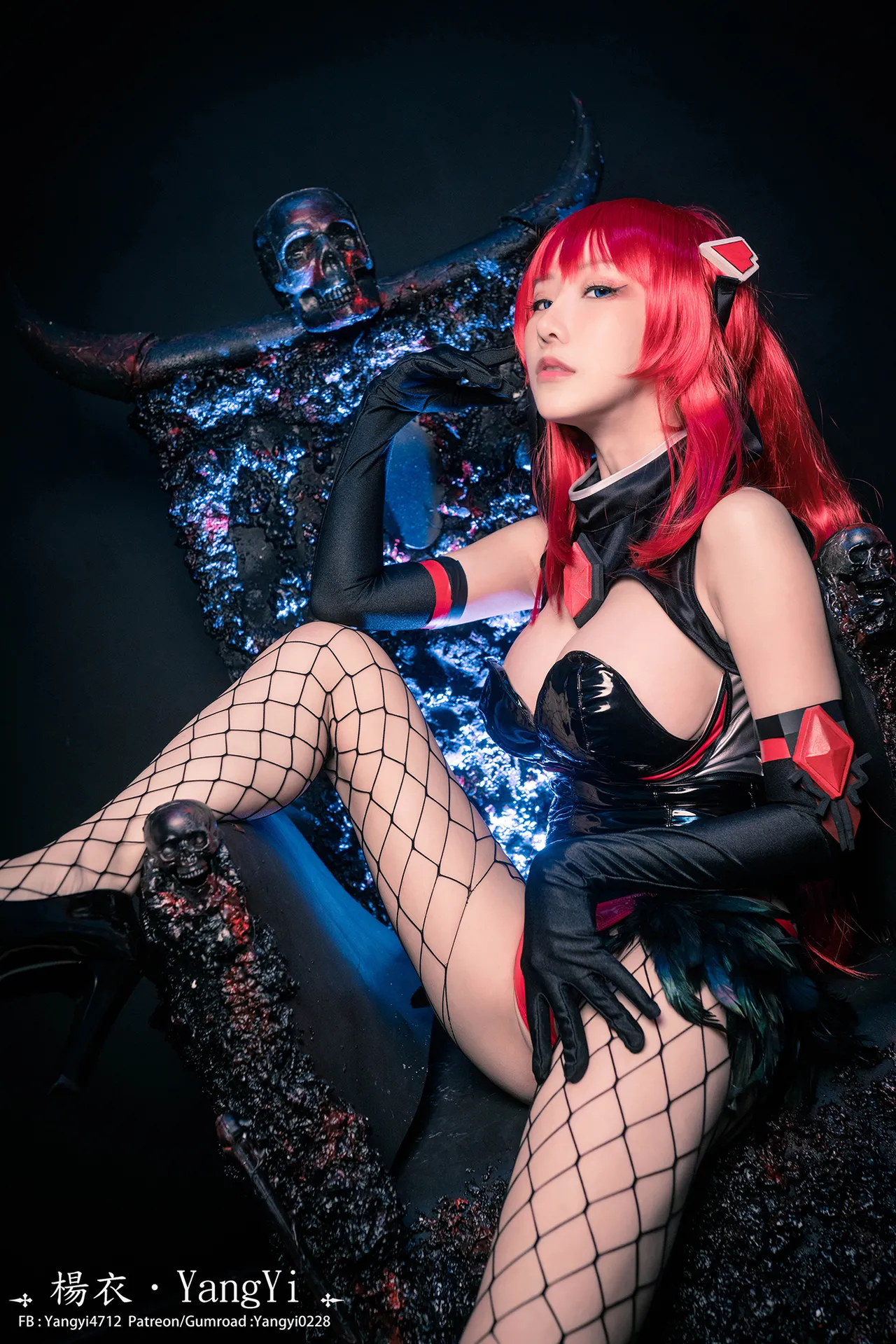 Cosplayer YangYi-erohere67.webp