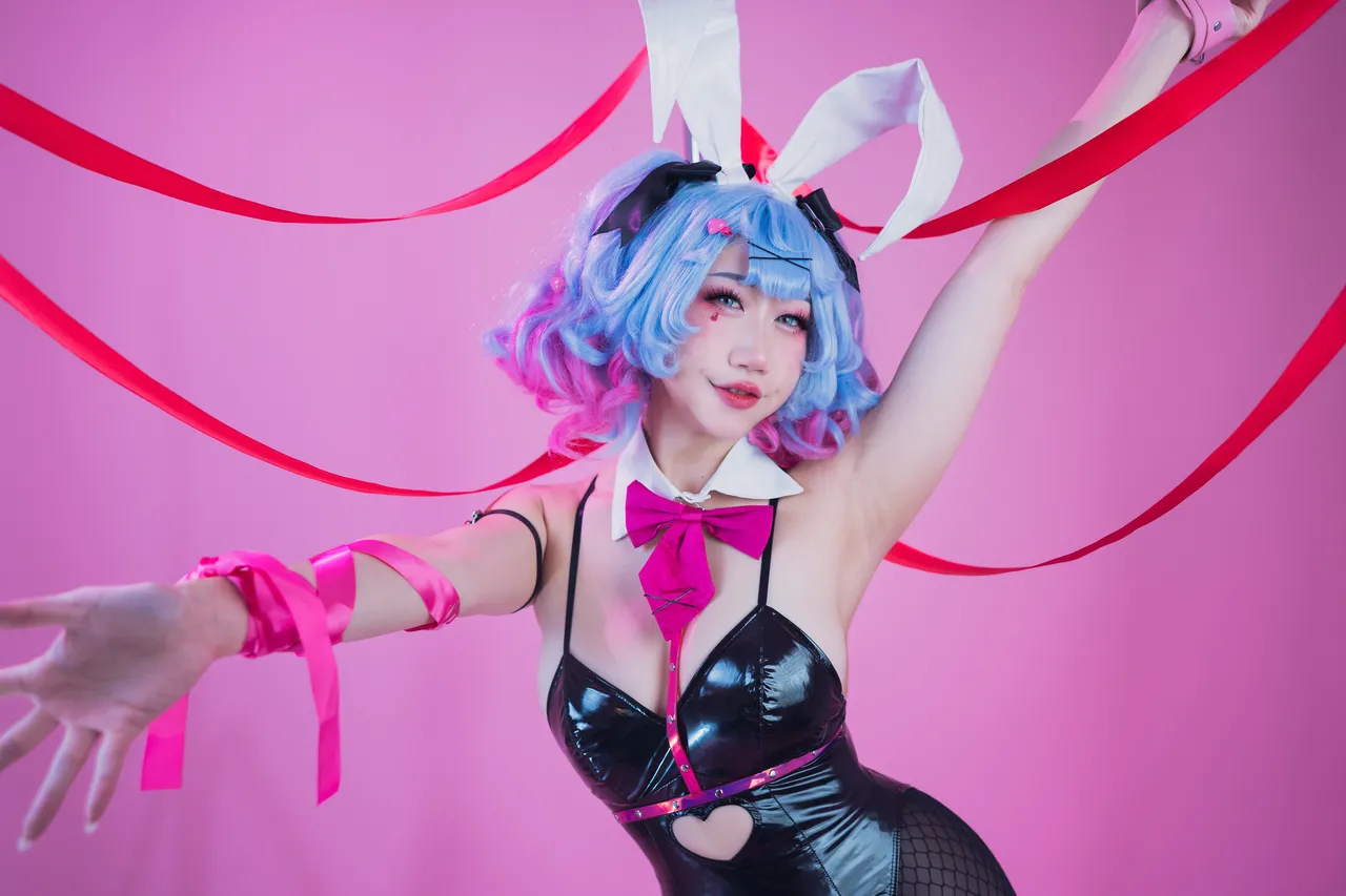 Danisaurz - Bunny Miku-erohere15.webp