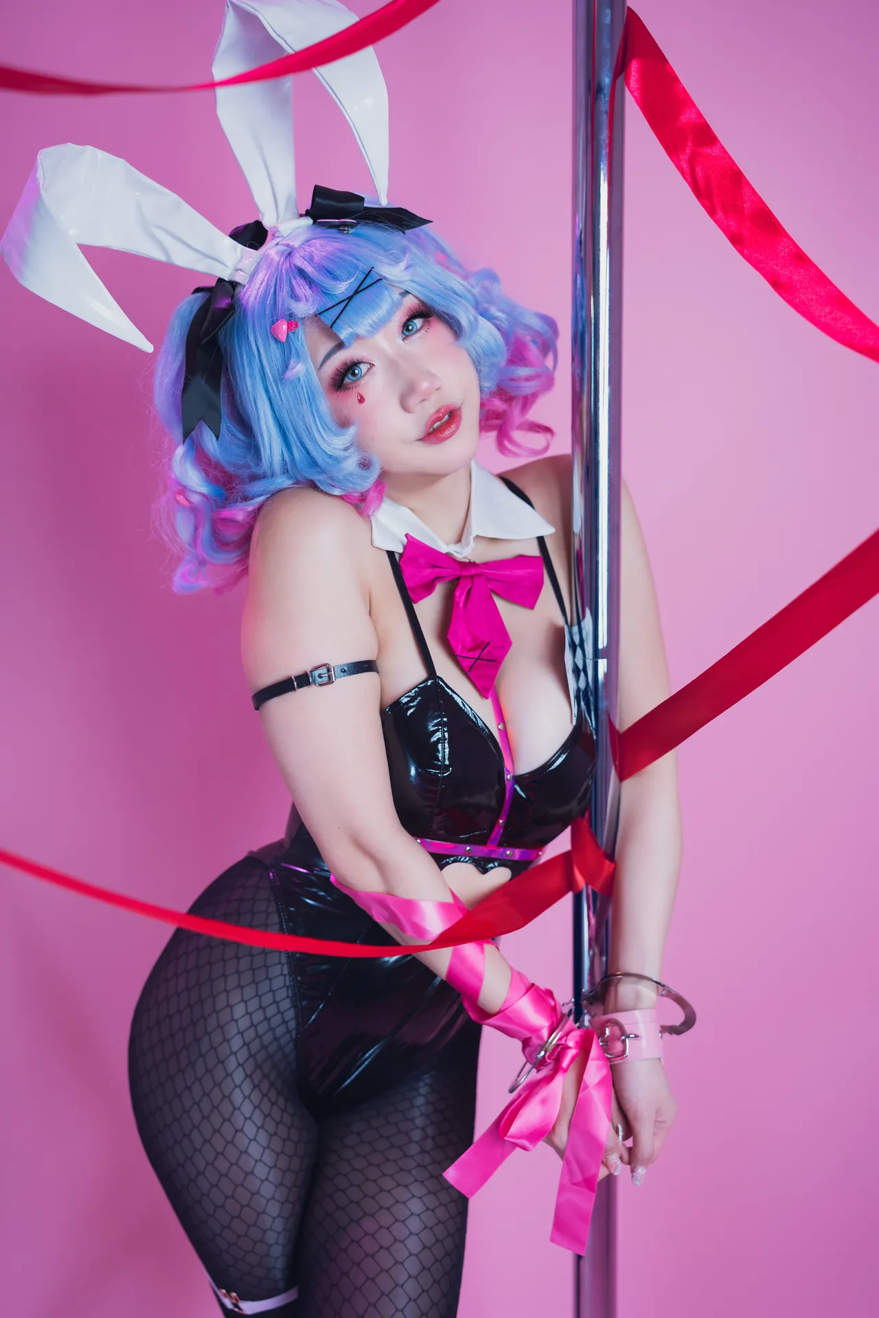Danisaurz - Bunny Miku-erohere21.webp
