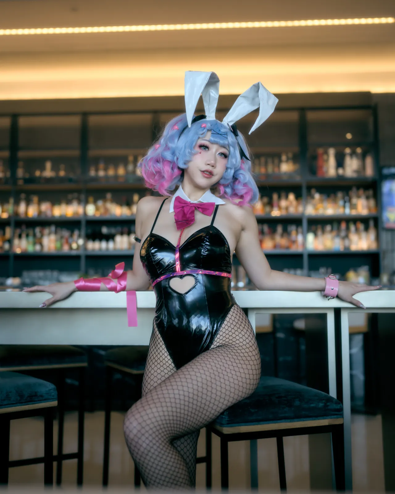 Danisaurz - Bunny Miku-erohere3.webp