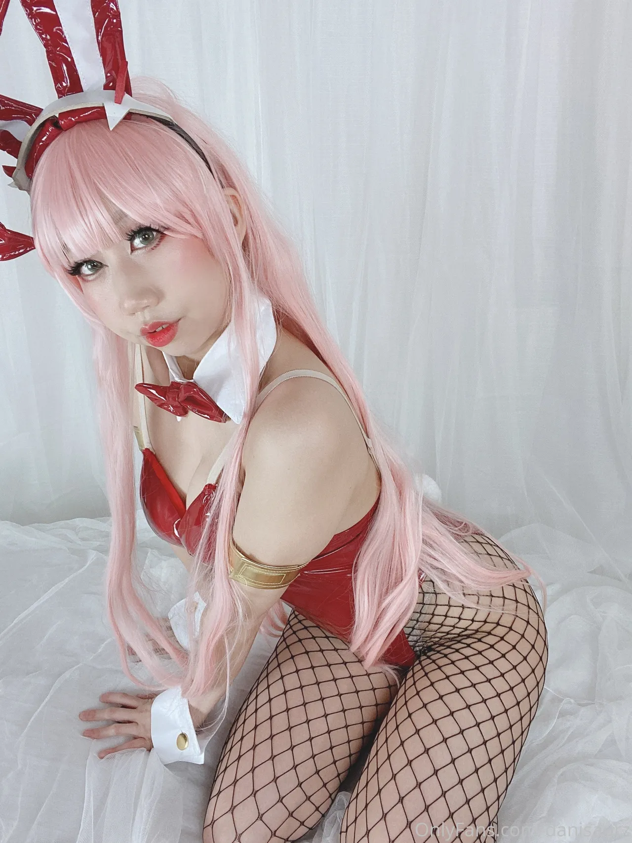 Danisaurz - Bunny Zero Two-erohere42.webp