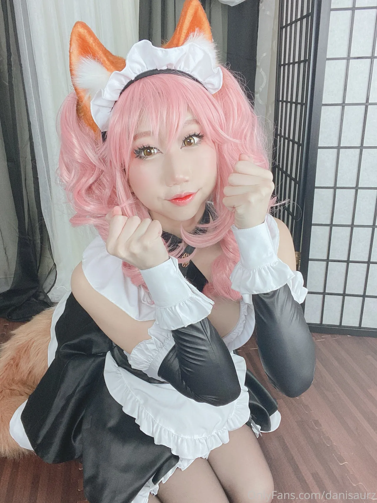 Danisaurz - Maid Tamamo-erohere4.webp