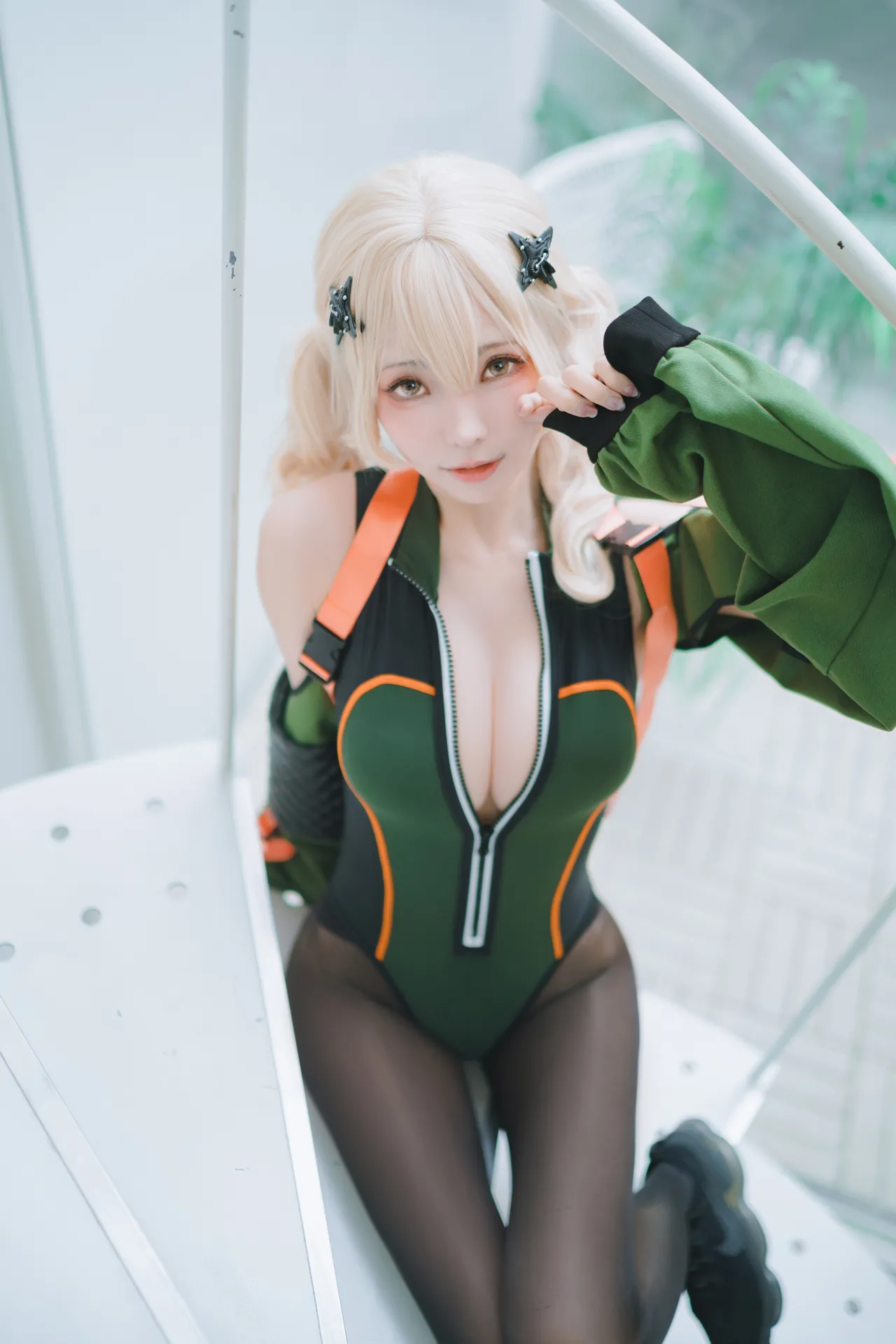 ElyEE子 - Crocodile Alert-erohere27.webp