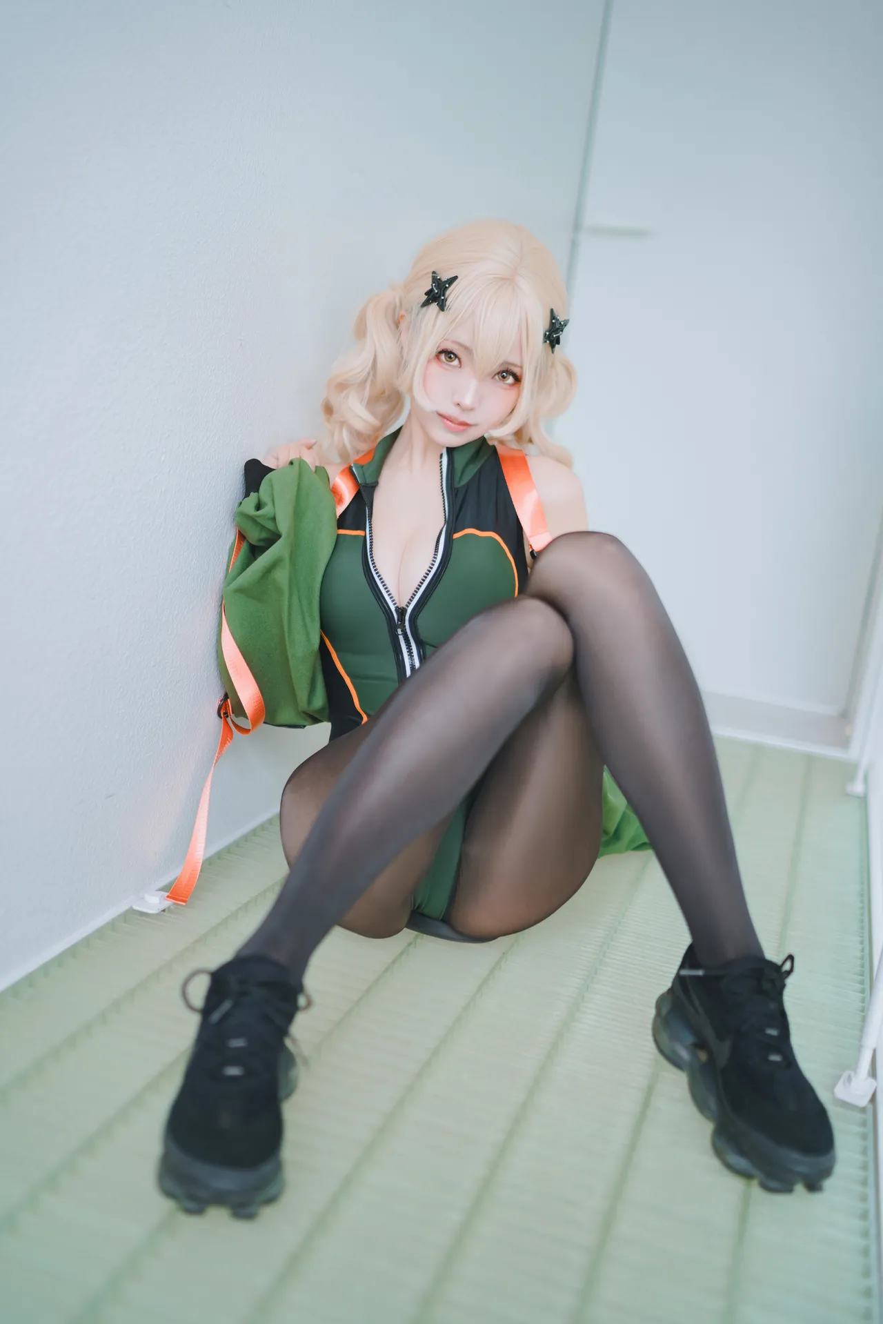 ElyEE子 - Crocodile Alert-erohere45.webp