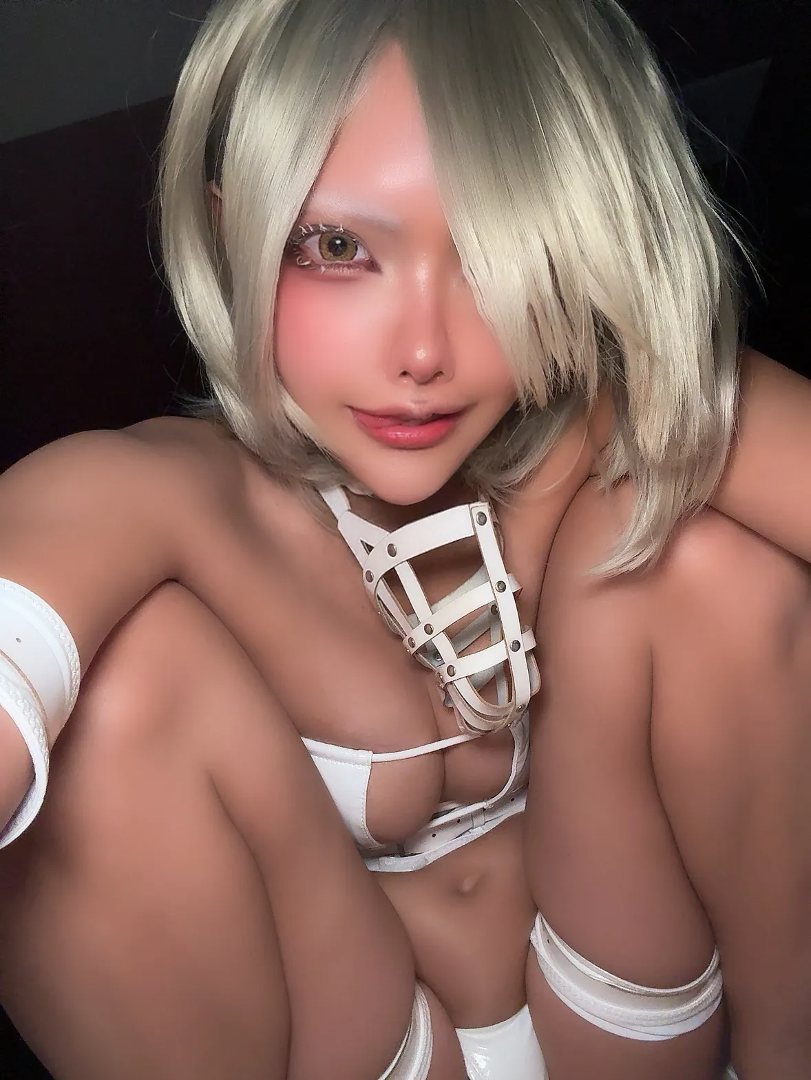 Etocha - Veronica-erohere102.webp