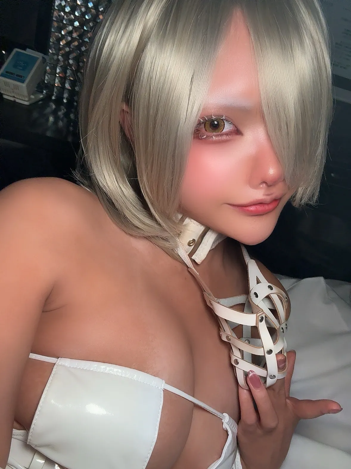 Etocha - Veronica-erohere124.webp