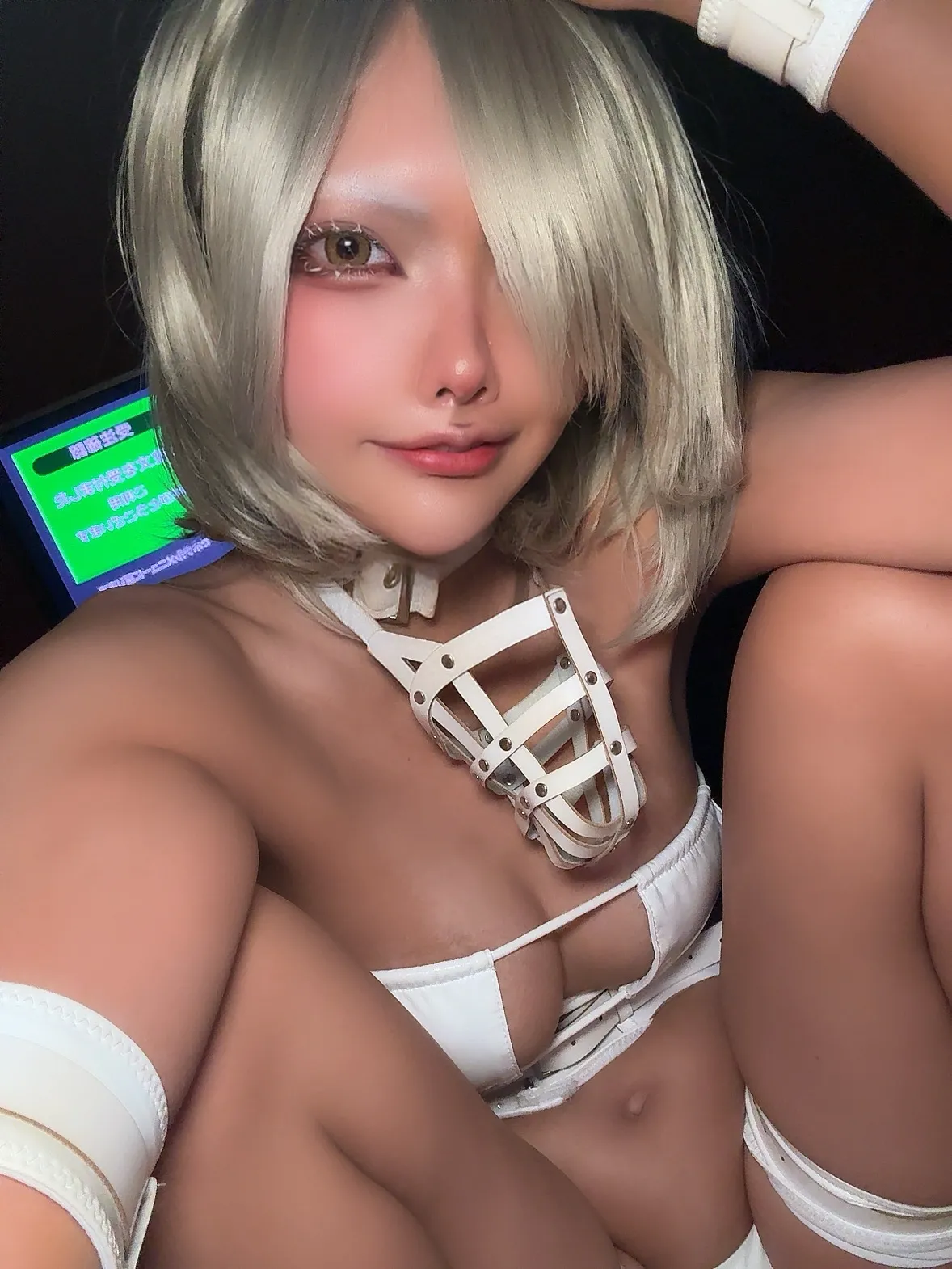 Etocha - Veronica-erohere128.webp