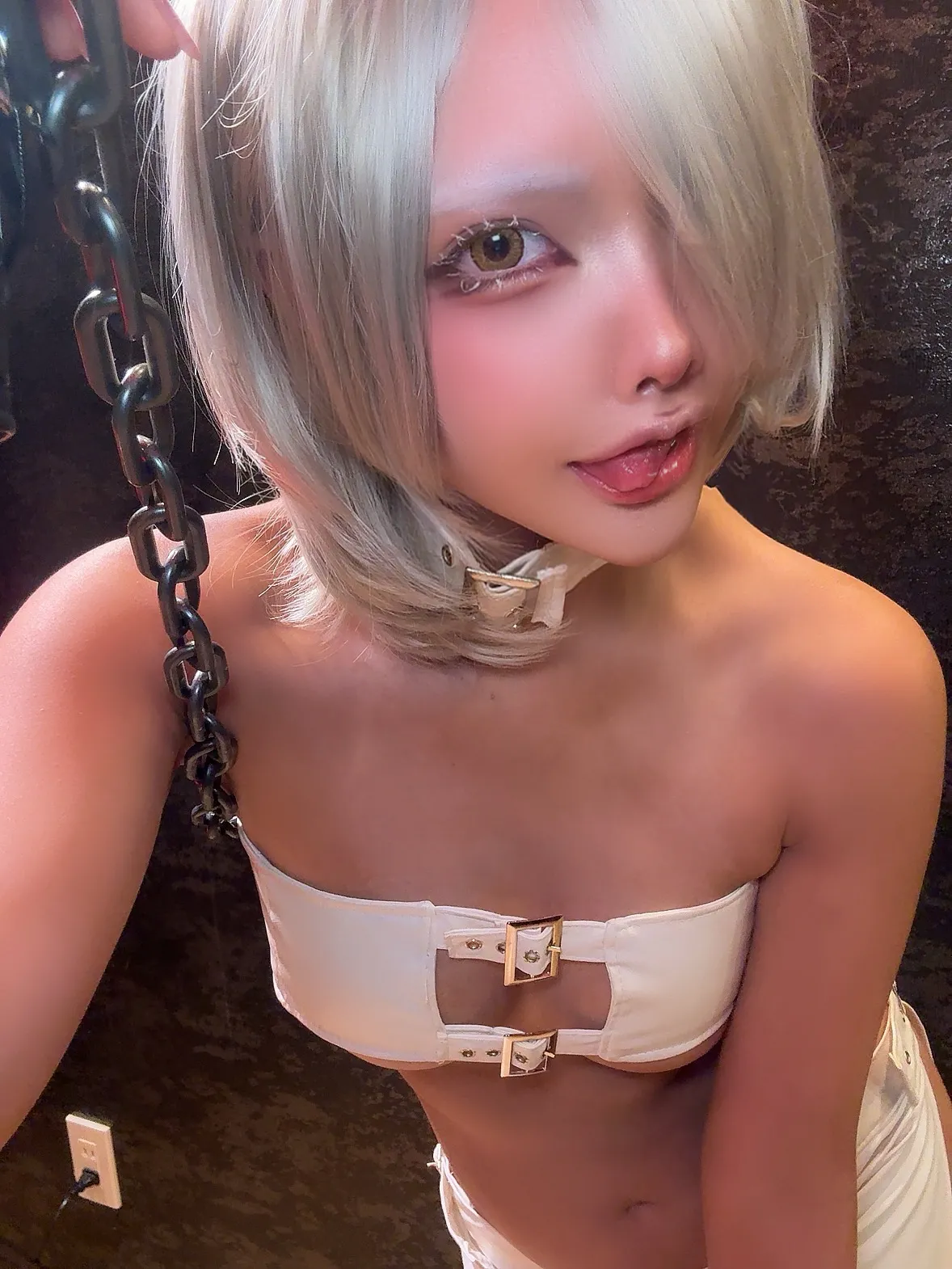 Etocha - Veronica-erohere36.webp