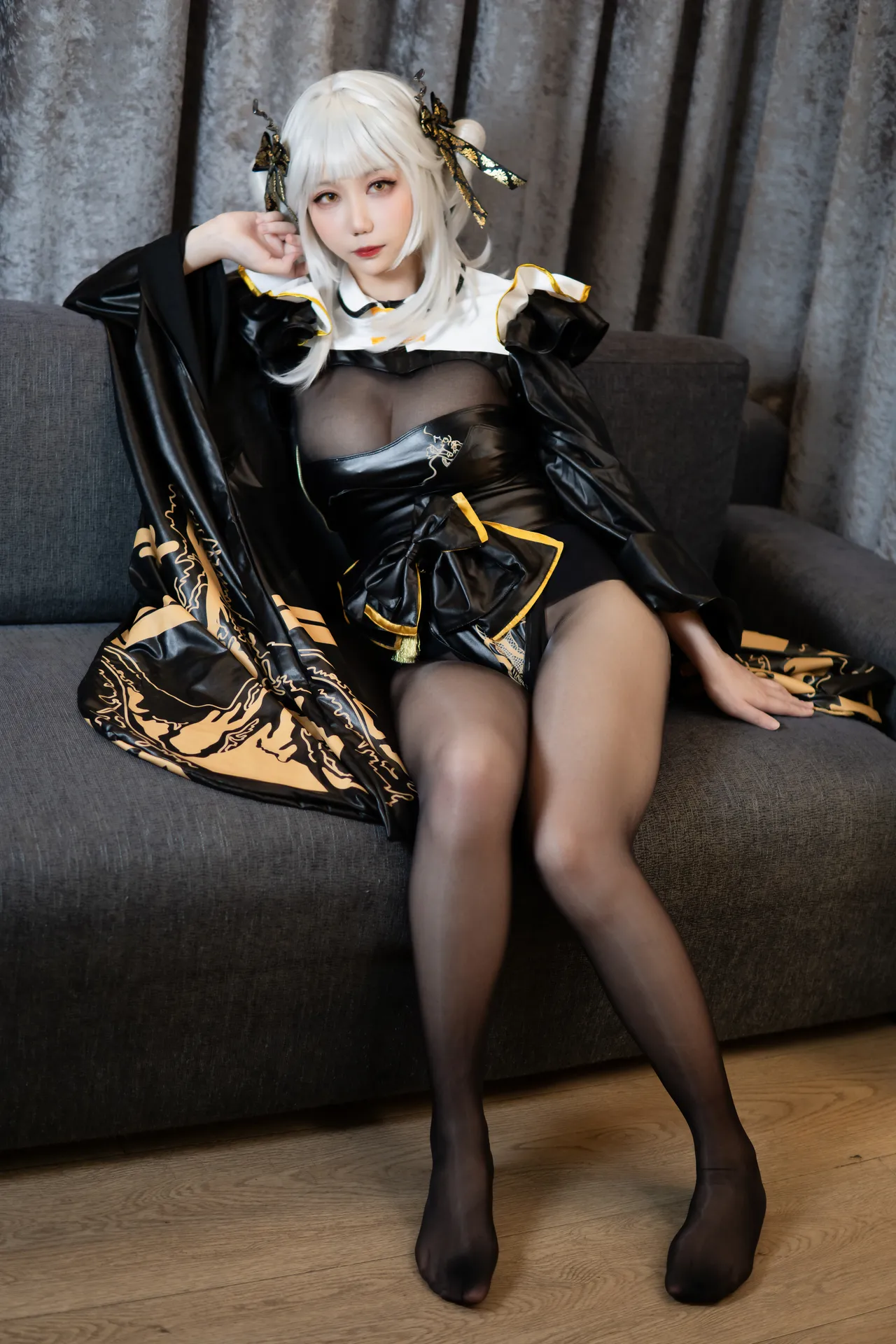 Fangqiao Yepo-Blanc-erohere35.webp