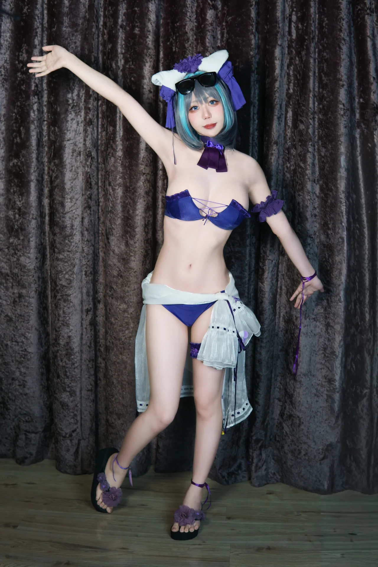 Fangqiao Yepo-Cheshire Dating Summer-erohere16.webp