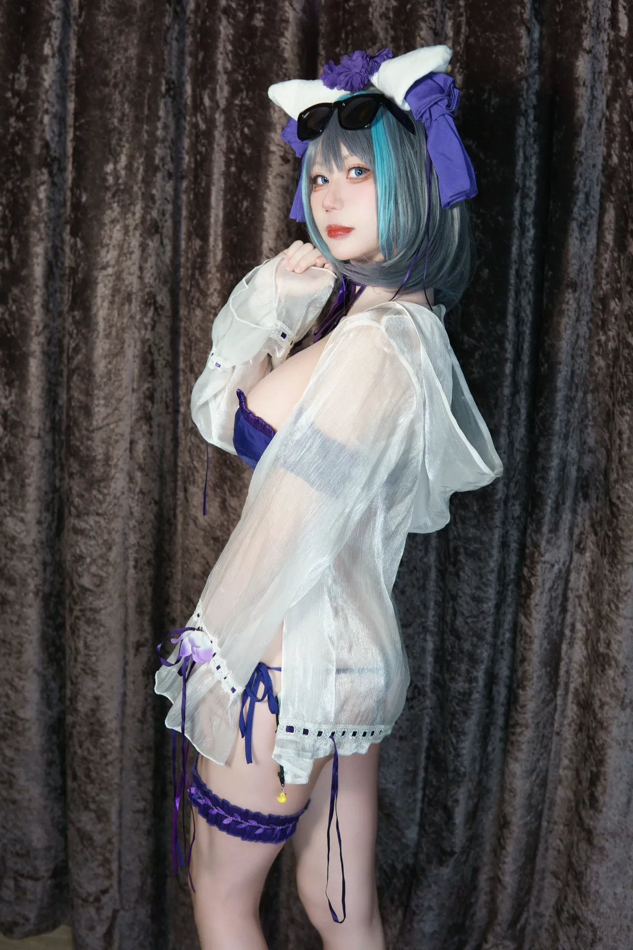 Fangqiao Yepo-Cheshire Dating Summer-erohere19.webp