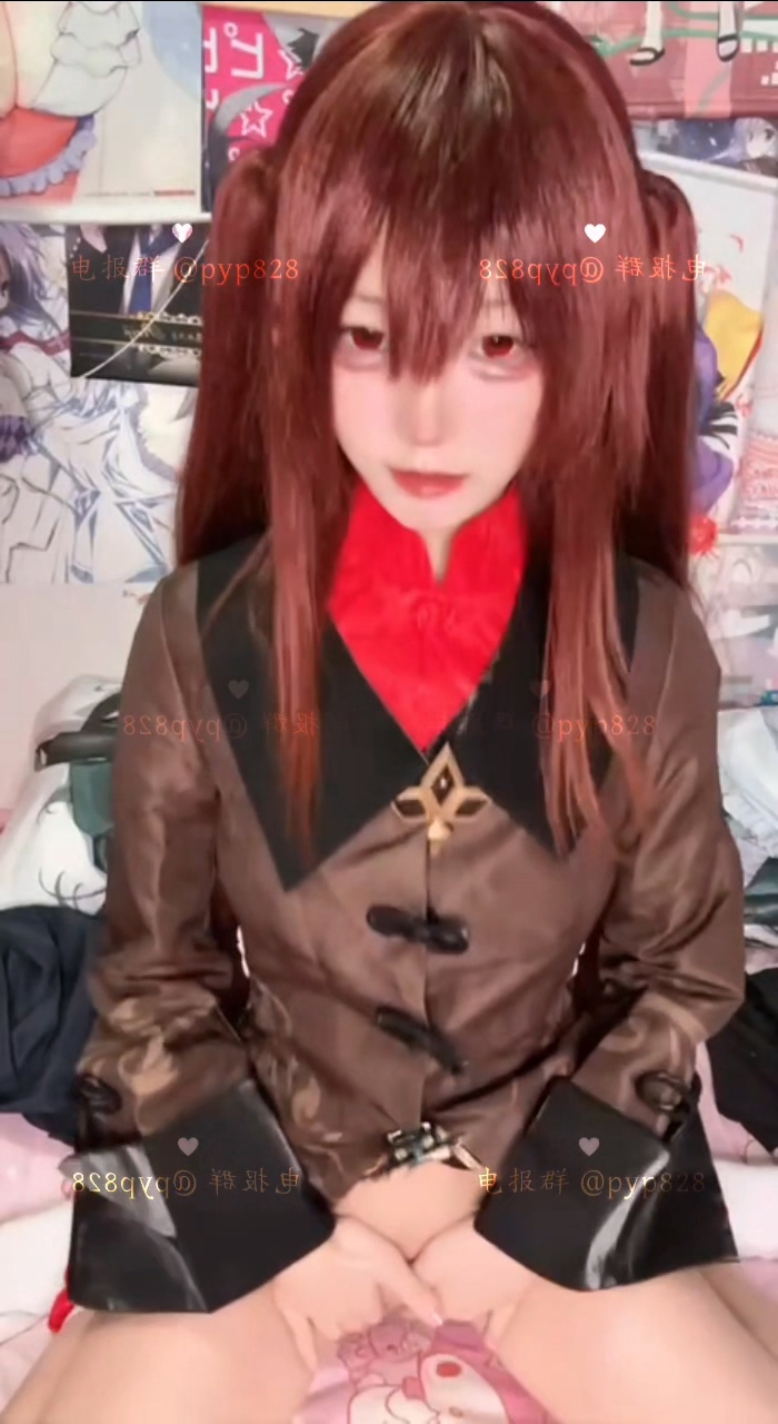 Feichai Shaonu(废柴少女)cos自慰图集2角色有：胡桃，龙华妃咲， 间桐樱礼服（还有两身我不认识的欢迎大佬打标签)