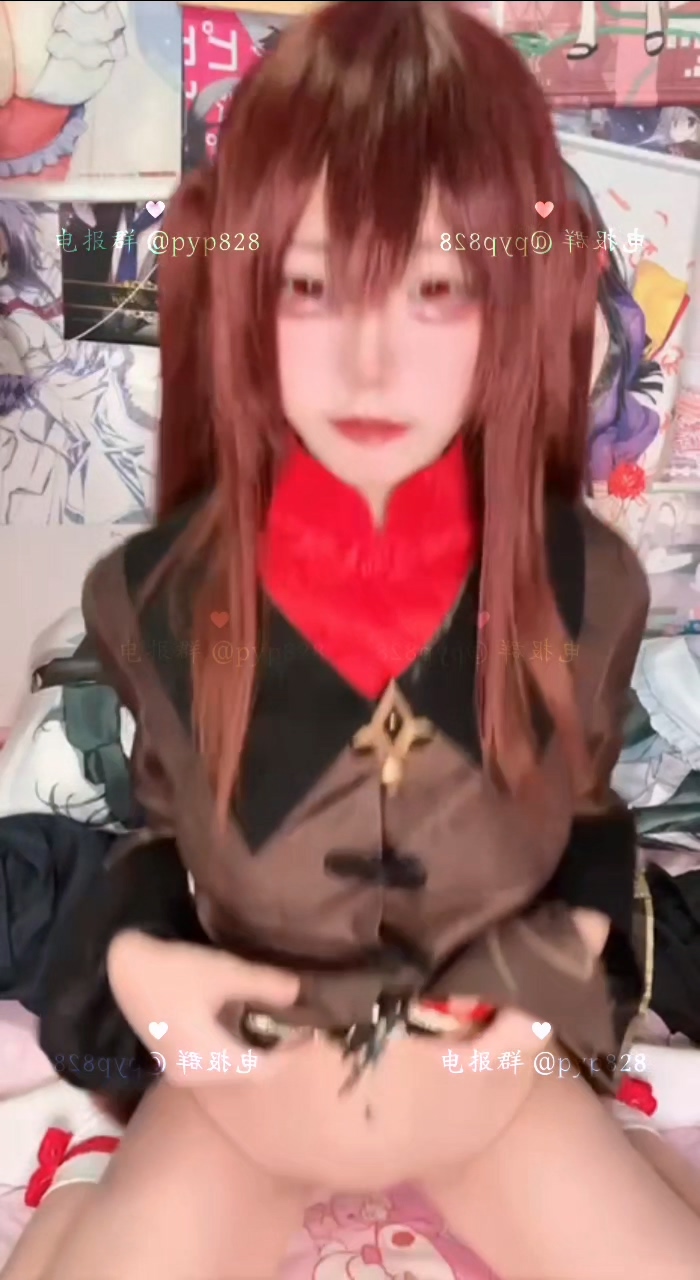 Feichai Shaonu(废柴少女)cos自慰图集2角色有：胡桃，龙华妃咲， 间桐樱礼服（还有两身我不认识的欢迎大佬打标签)-erohere3.jpg