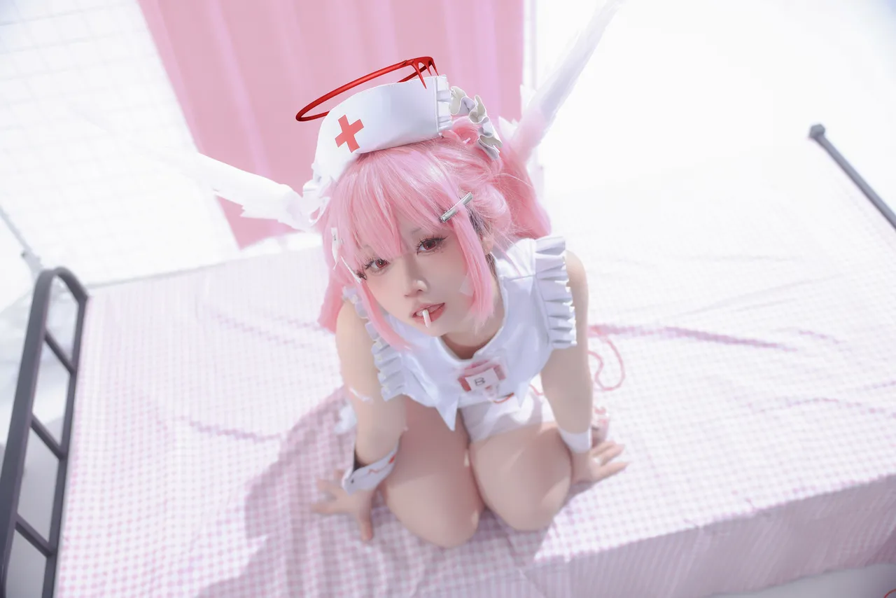 G44 wa Kizutsukanai Apprentice Nurse Ai Tsukuyomi-erohere11.webp