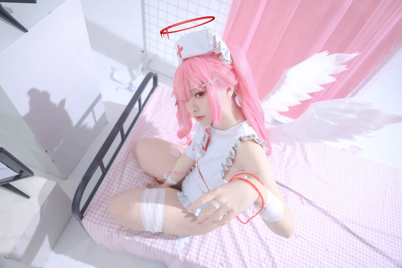G44 wa Kizutsukanai Apprentice Nurse Ai Tsukuyomi-erohere17.webp