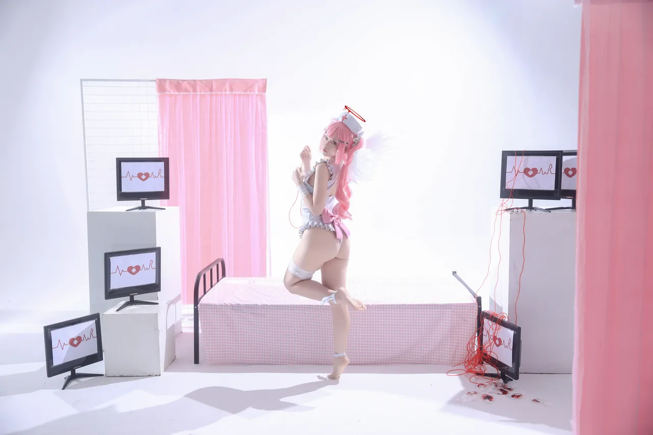 G44 wa Kizutsukanai Apprentice Nurse Ai Tsukuyomi-erohere2.webp