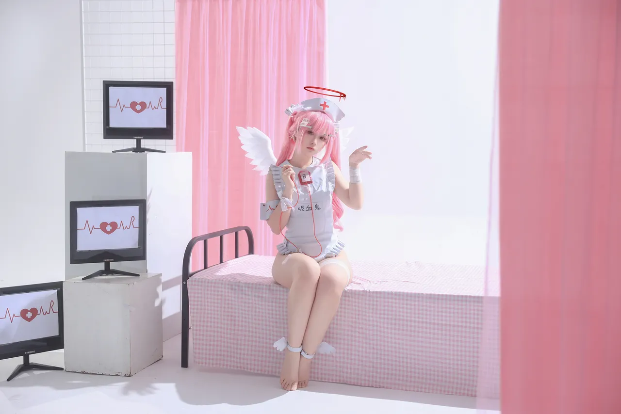 G44 wa Kizutsukanai Apprentice Nurse Ai Tsukuyomi-erohere4.webp