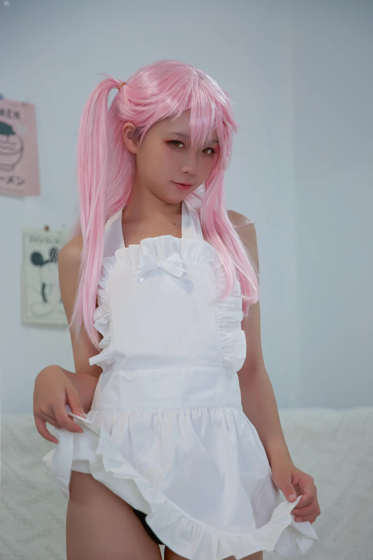 G44 wa Kizutsukanai Kuro Apron Ver.-erohere20.webp