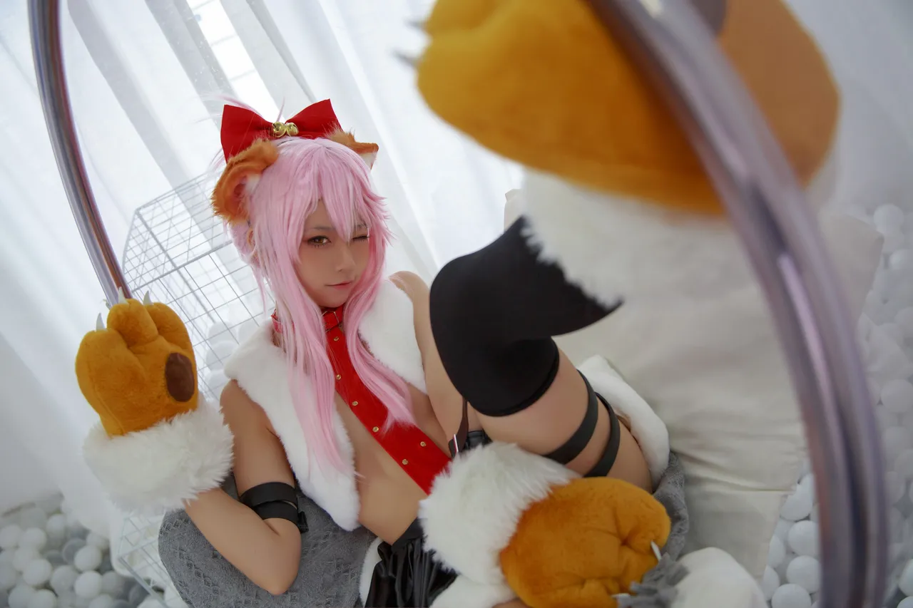G44 wa Kizutsukanai Kuro Beast Mode-erohere6.webp
